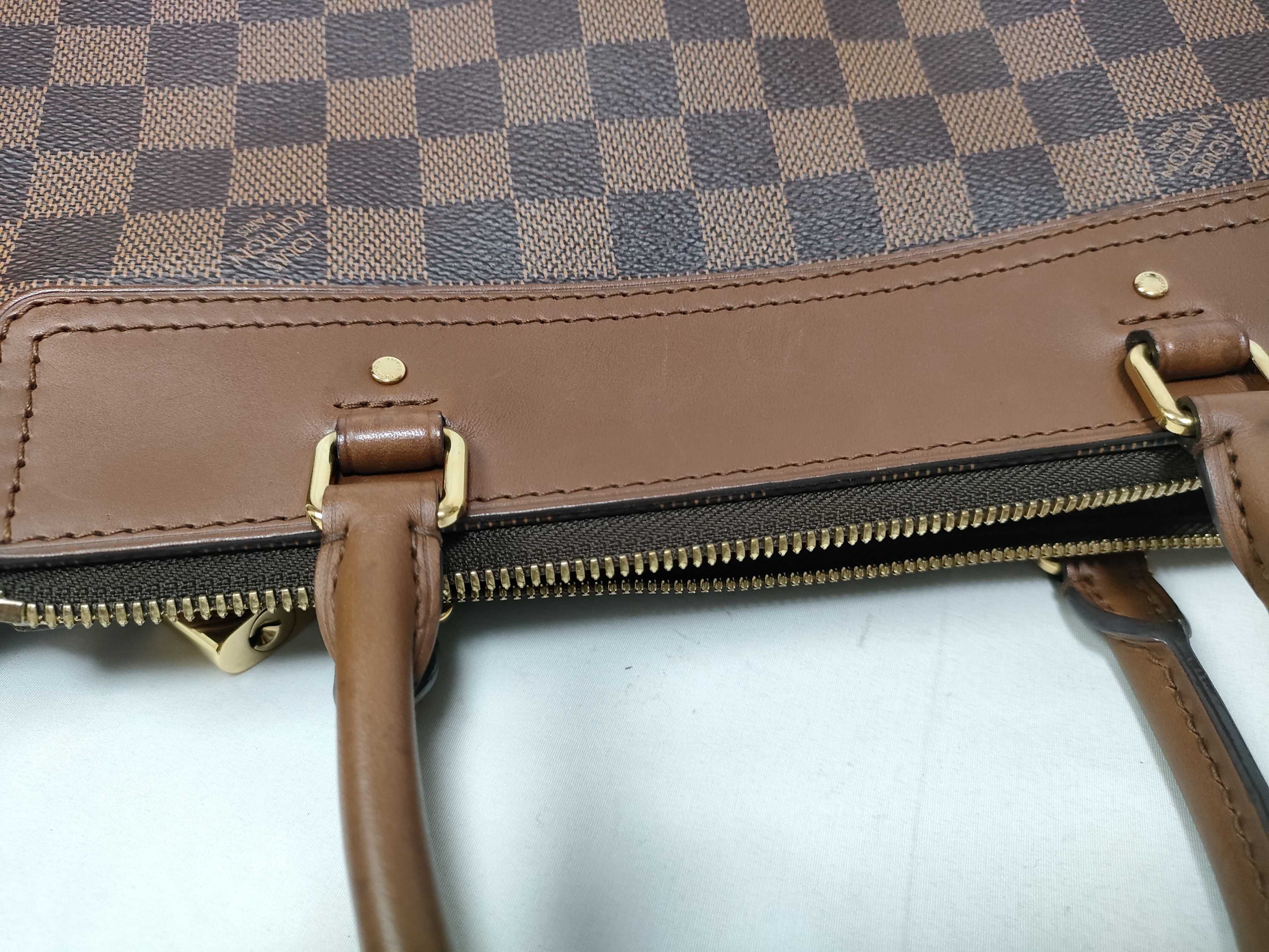 Damier Louis Vuitton Damier Shoulder Bag Handbag — view 11