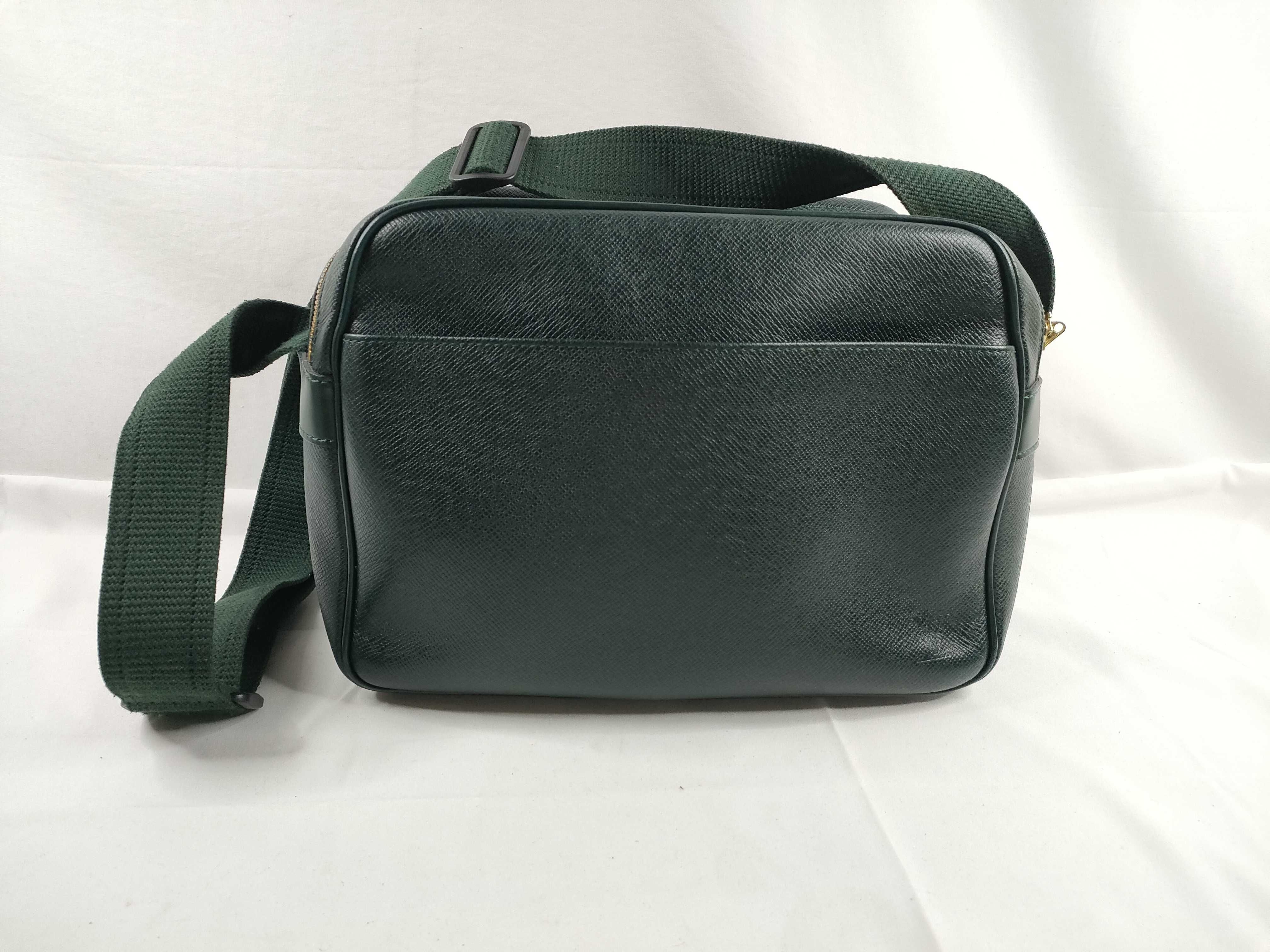 Taiga Louis Vuitton Taiga Reporter Leather Shoulder Bag Serial Shoulder Bag