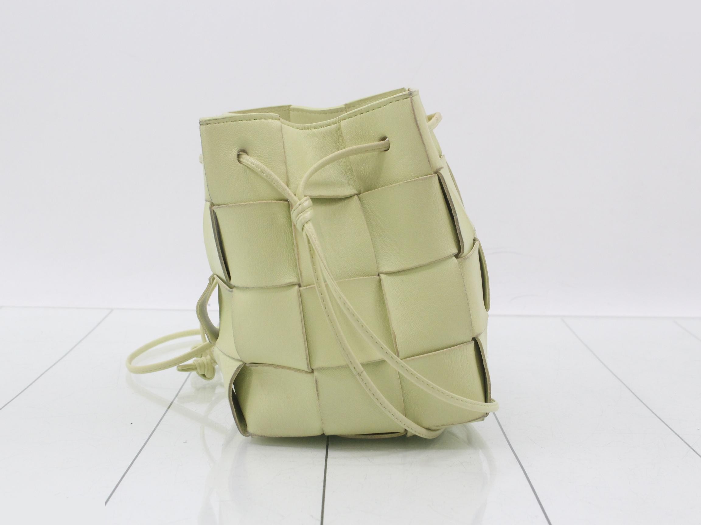Intrecciato (Bag) Shoulder Bag, Small Cassette, Green — view 4