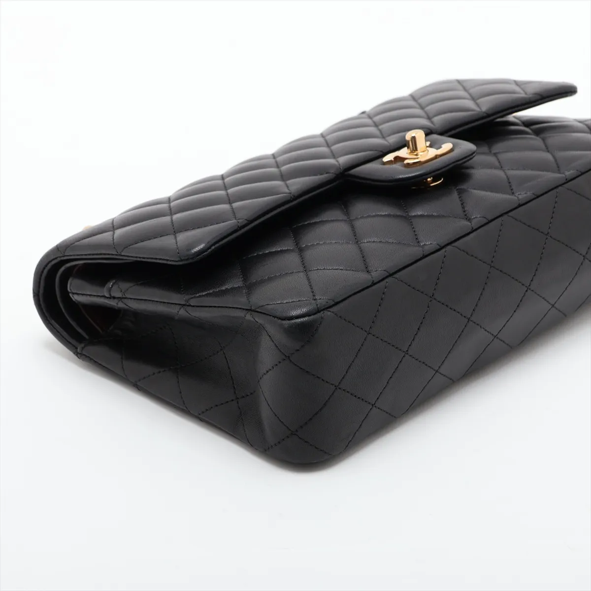 [Individually packaged] Chanel Matelassé 25 Lambskin Double Flap Double Chain Bag, Black with Gold Hardware, 14425099, Series 14, A01112 — view 4