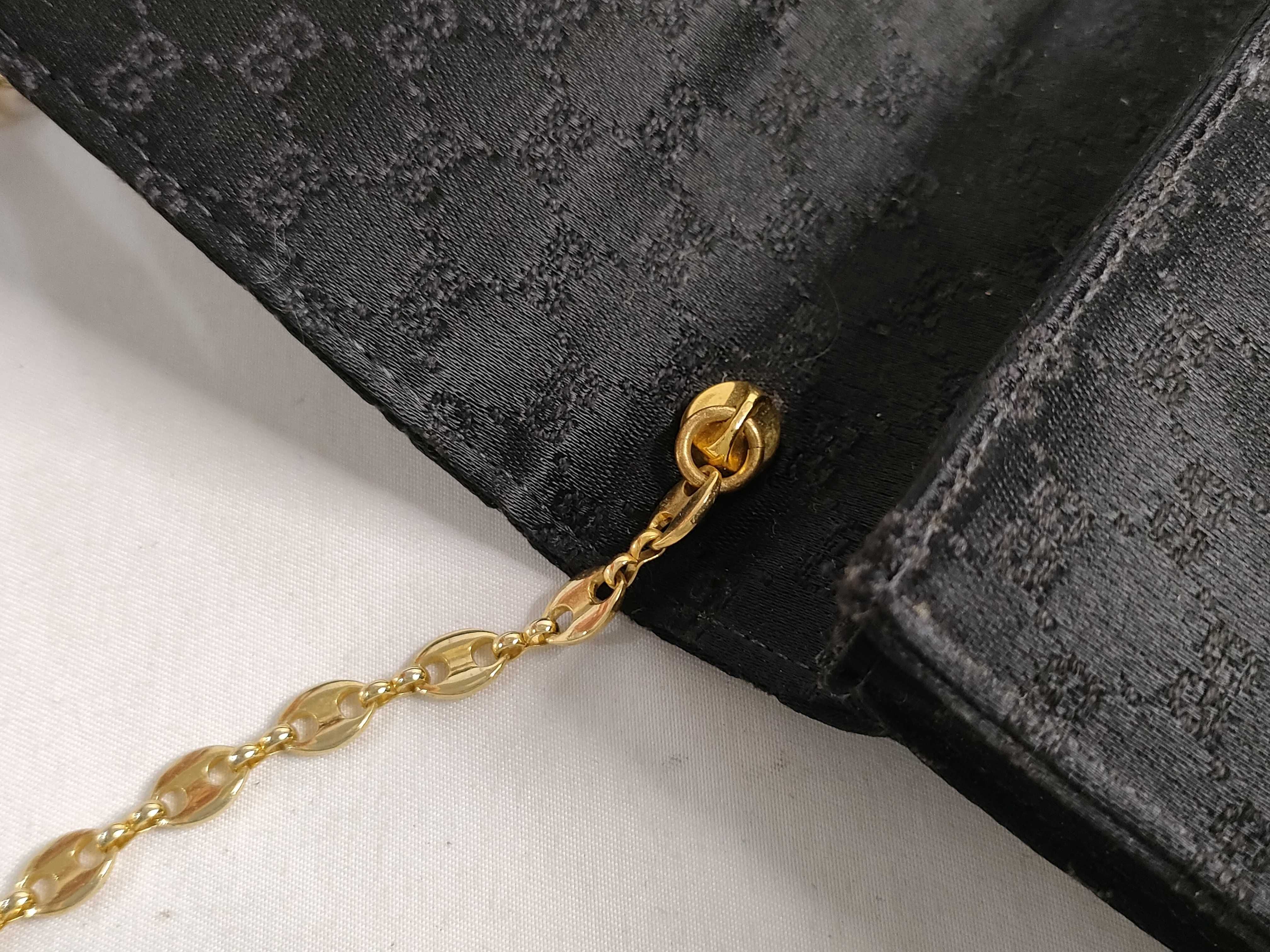 Old Chain Shoulder Bag — view 5