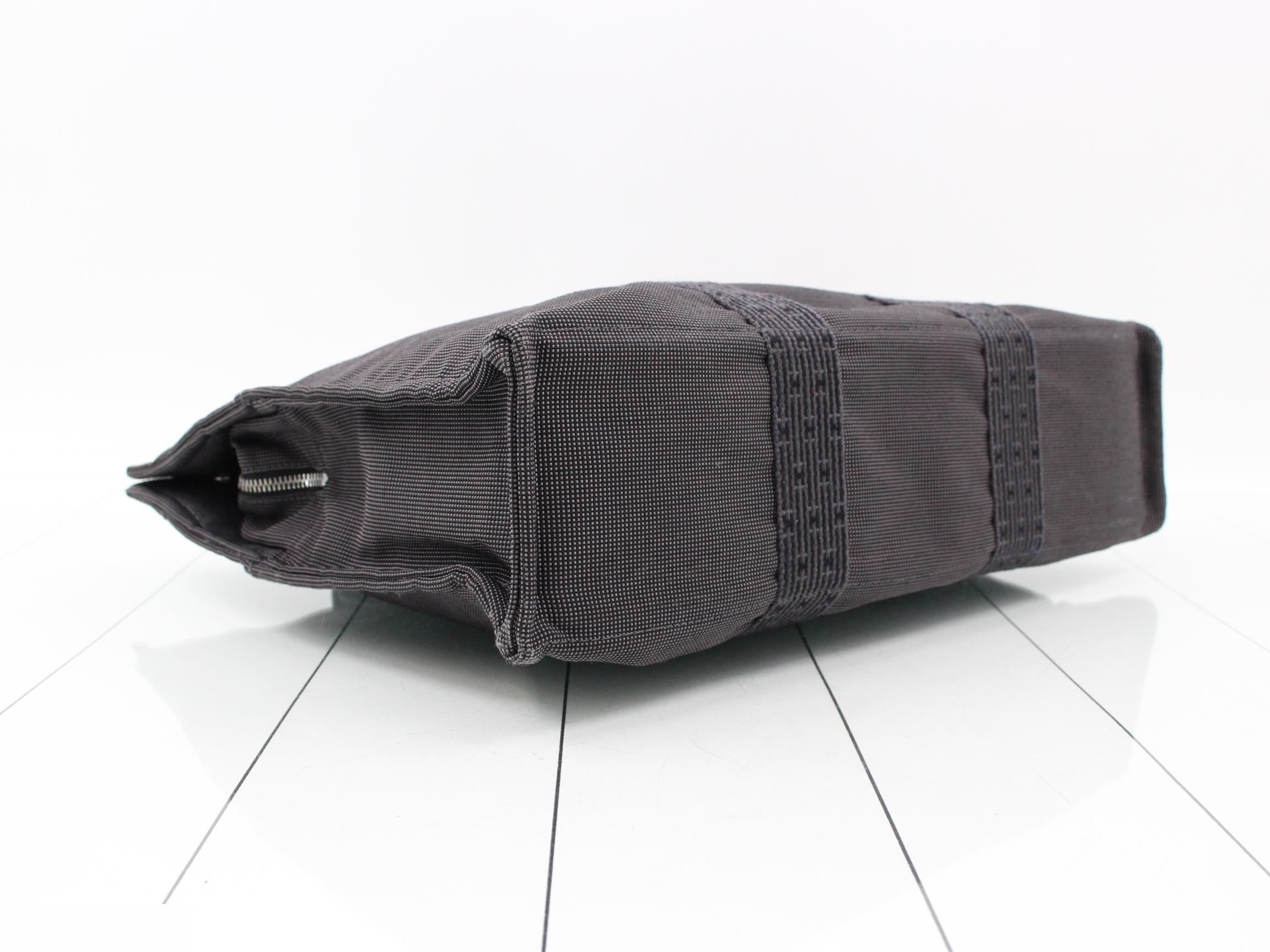 Tote MM, Gray, W43 H32 D11 — view 5