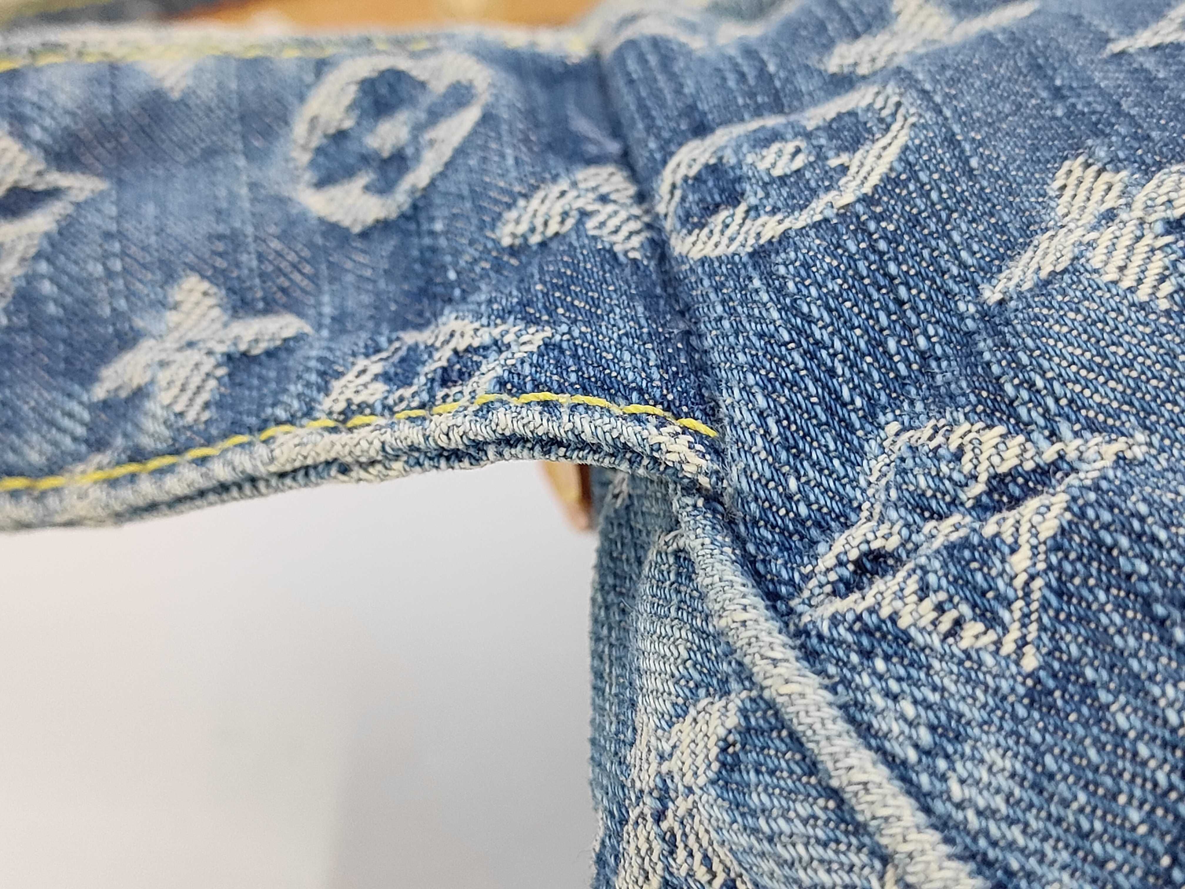 Monogram Denim Bum Bag M95347 SR2027 Waist Bag — view 5