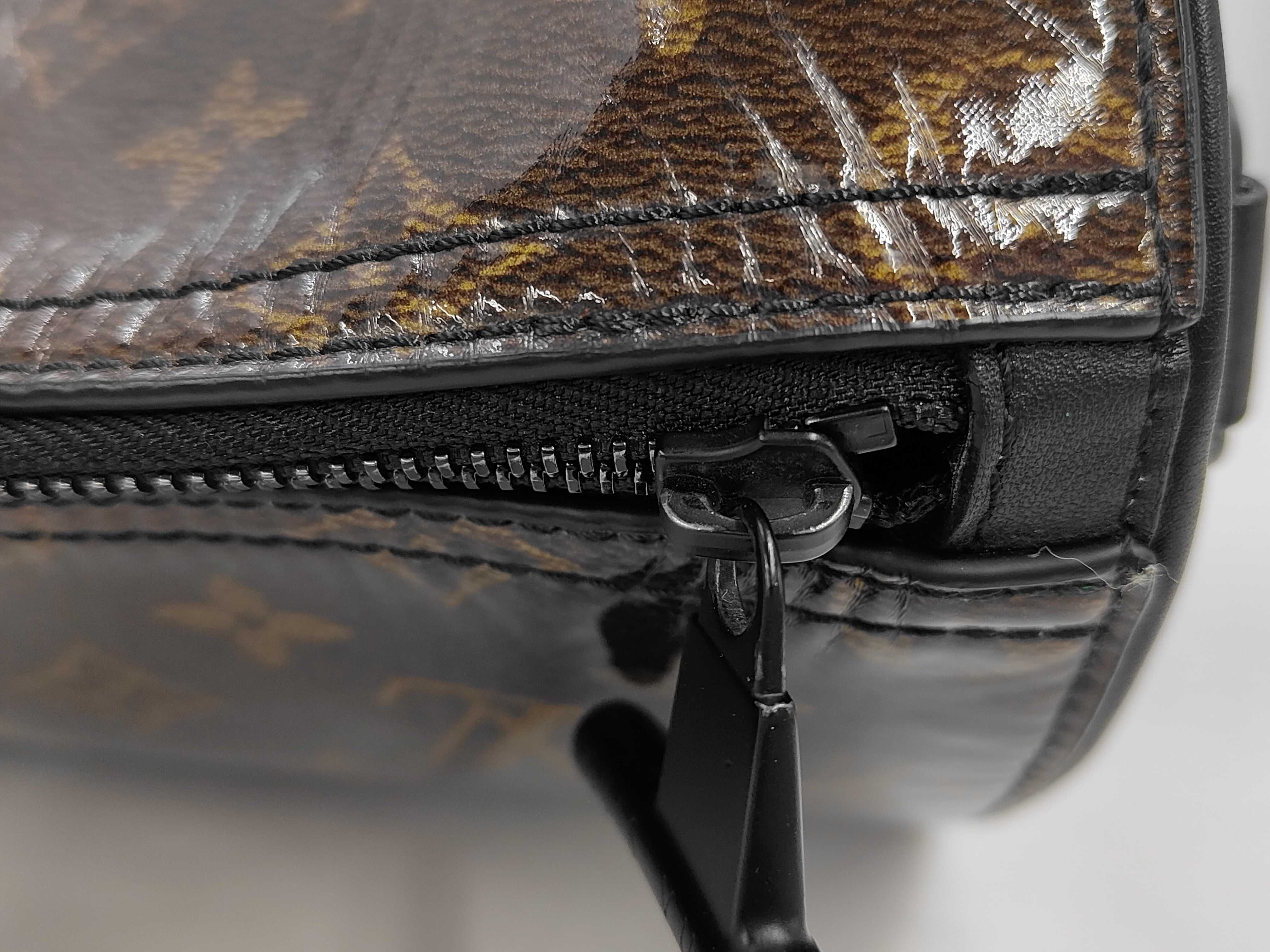 Enamel Monogram Keepall Handbag Shoulder Bag Boston Bag — view 8