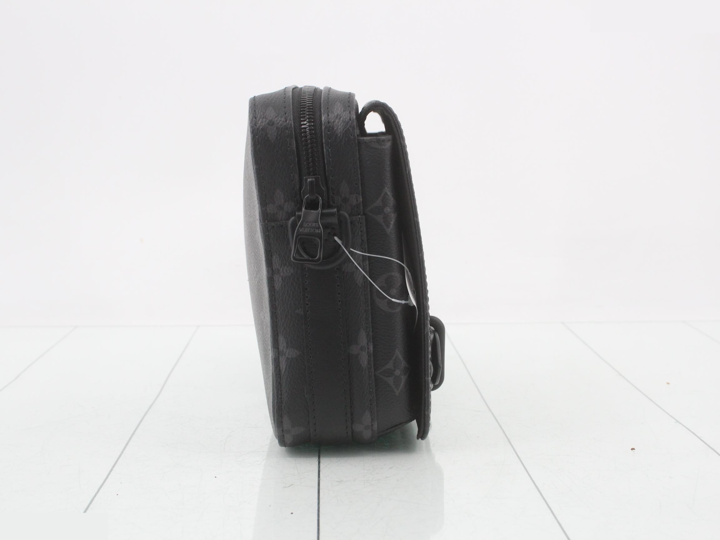 Monogram Eclipse Steamer Messenger — view 4