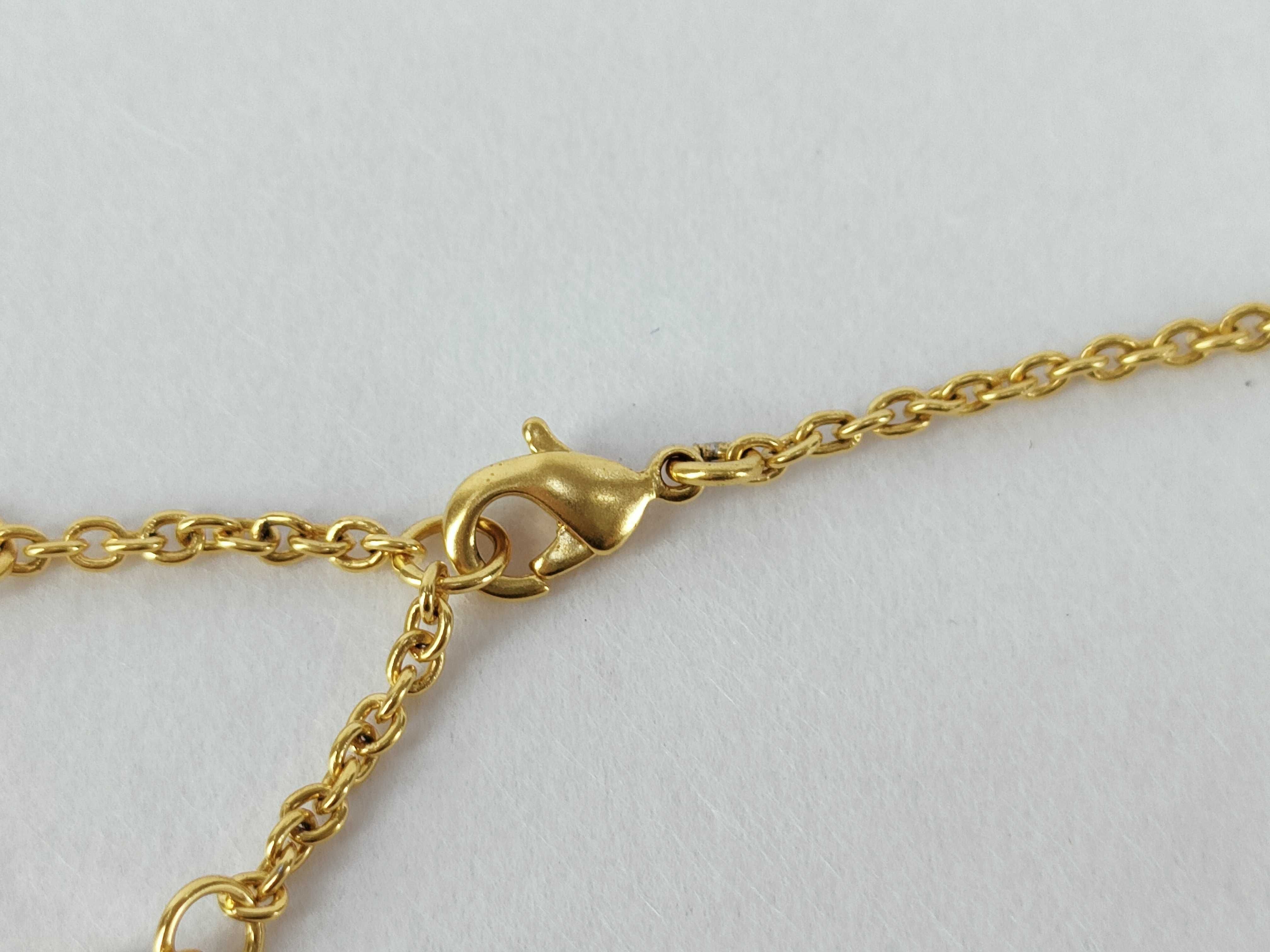 Rose Heart Pendant Necklace — view 3
