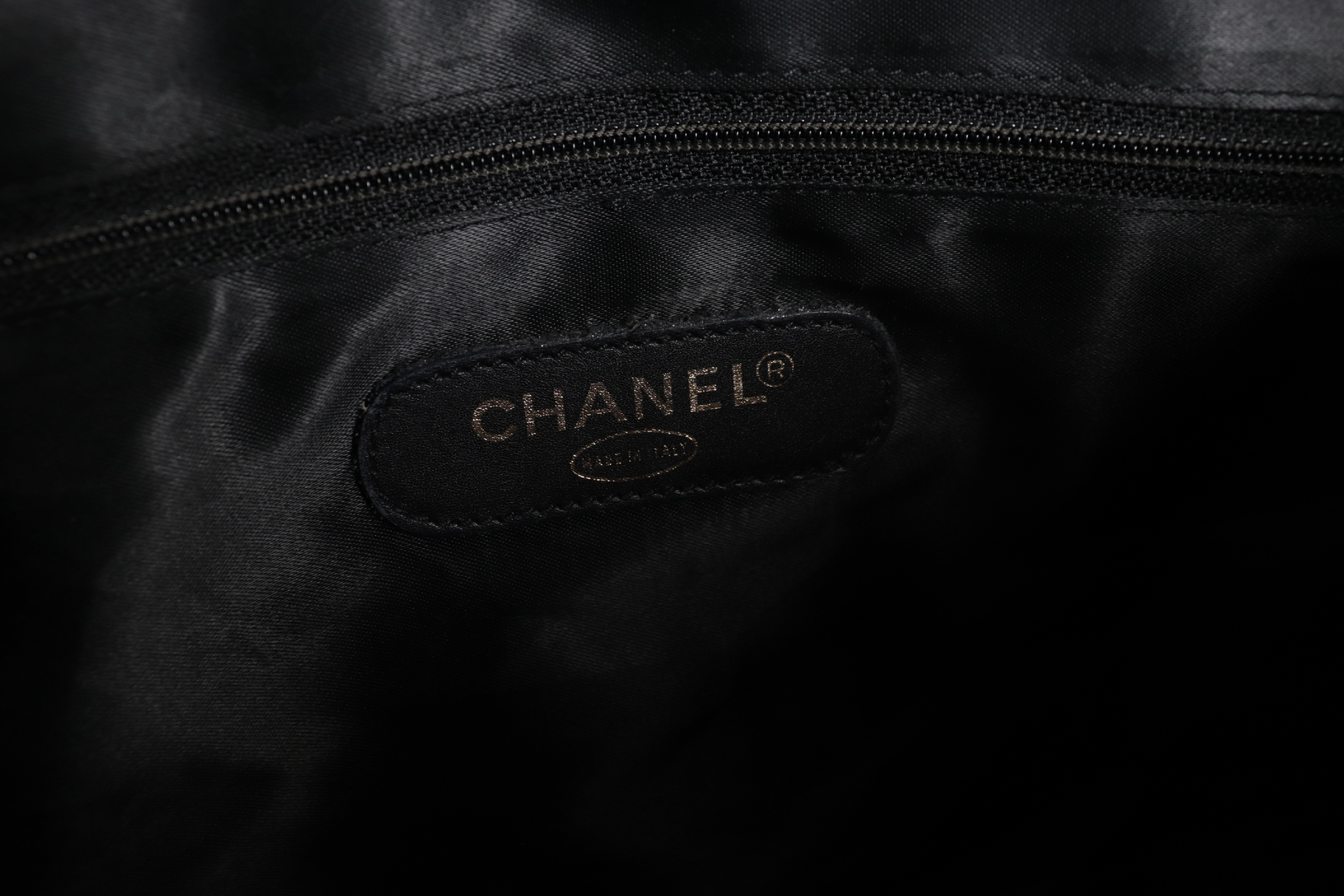 Coco Mark Caviar Boston Bag (Series 4) — view 7