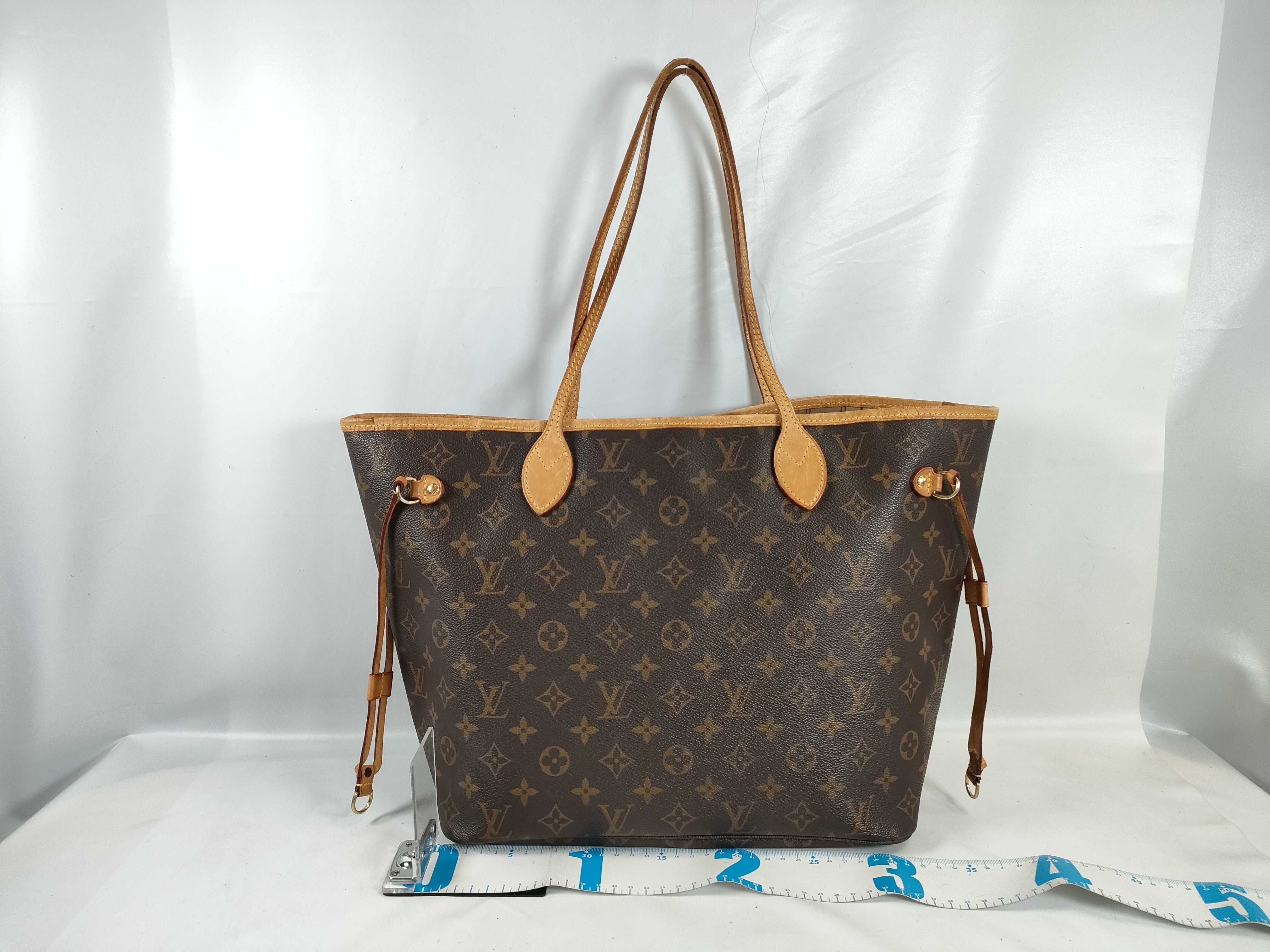 Monogram M40156 Neverfull MM (old model) tote bag — view 2