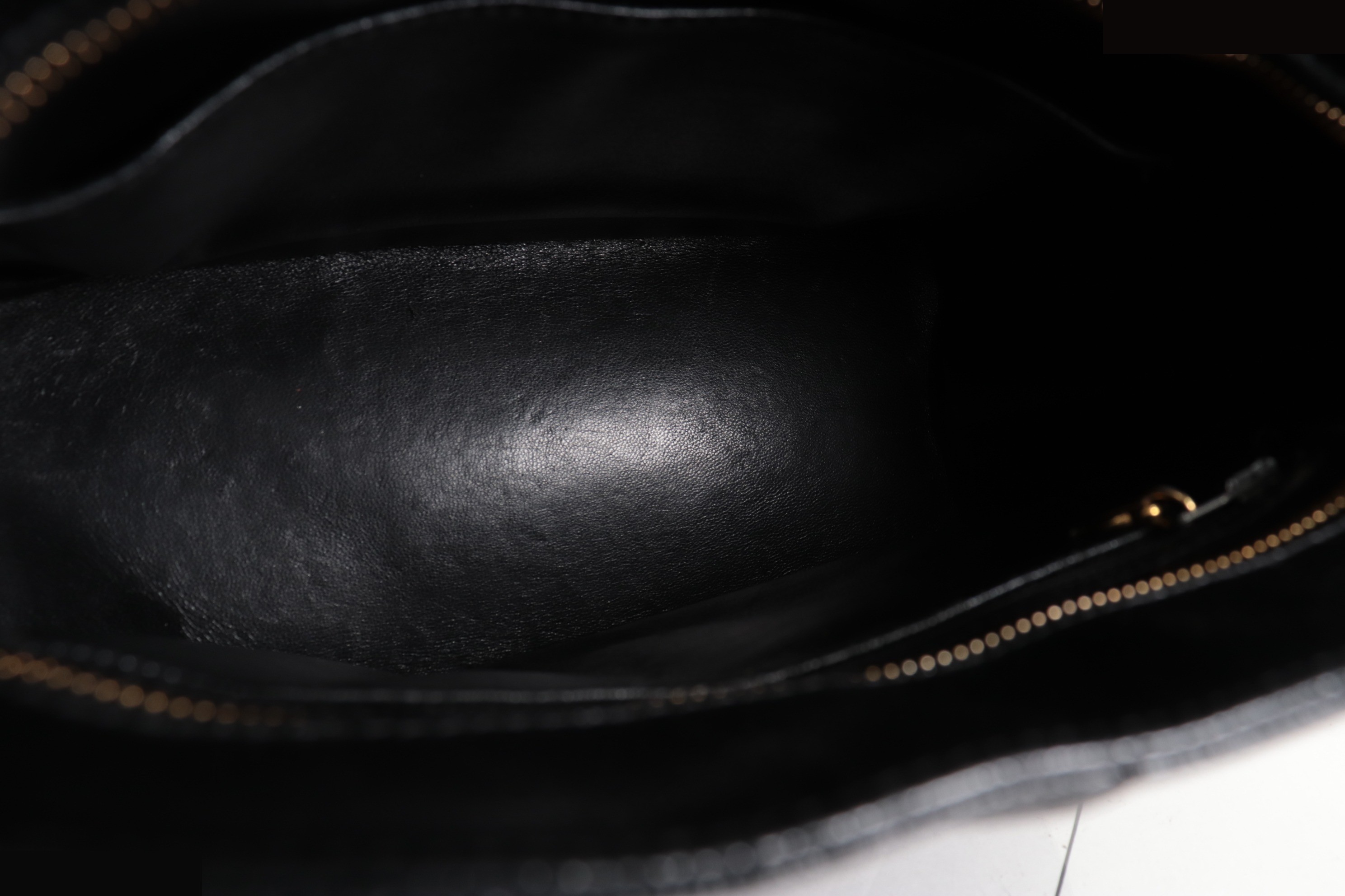 Reissue Tote Bag, Caviar, No. 8 — view 9
