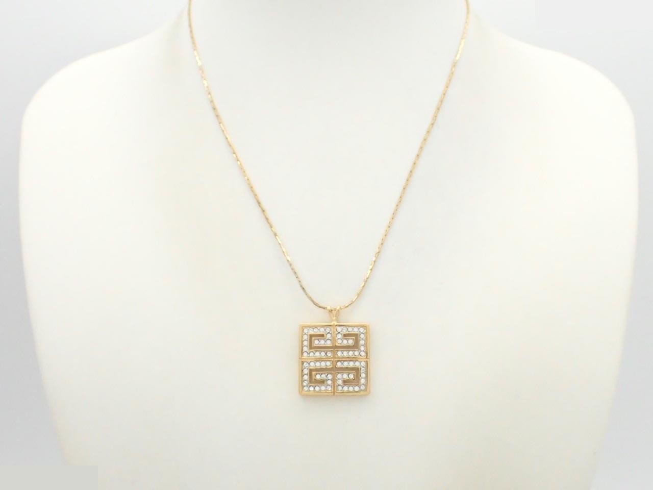 Other lines: Precious metal necklaces and pendants, chain approximately 37cm — view 3