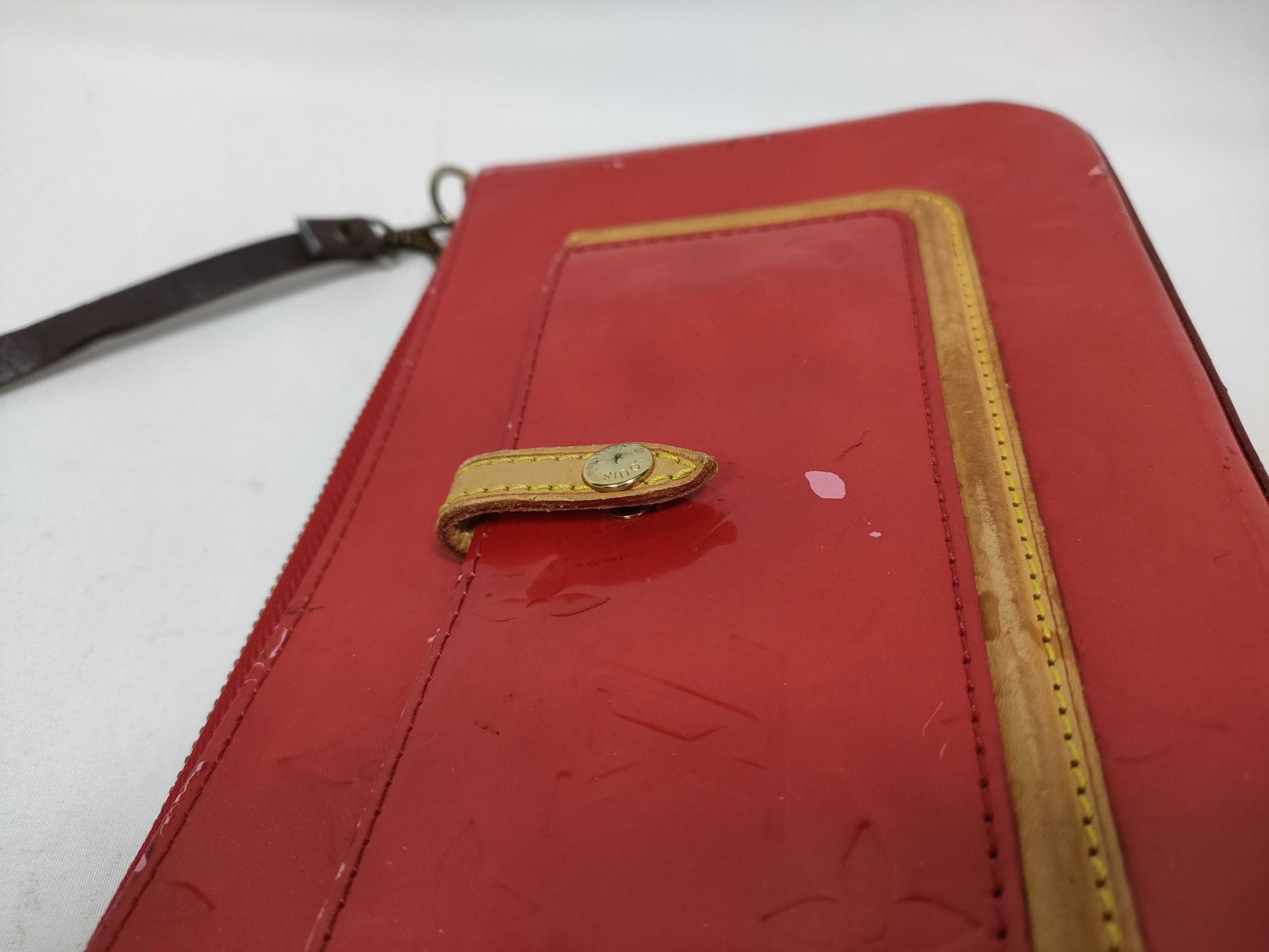 Vernis LV Pouch — view 7