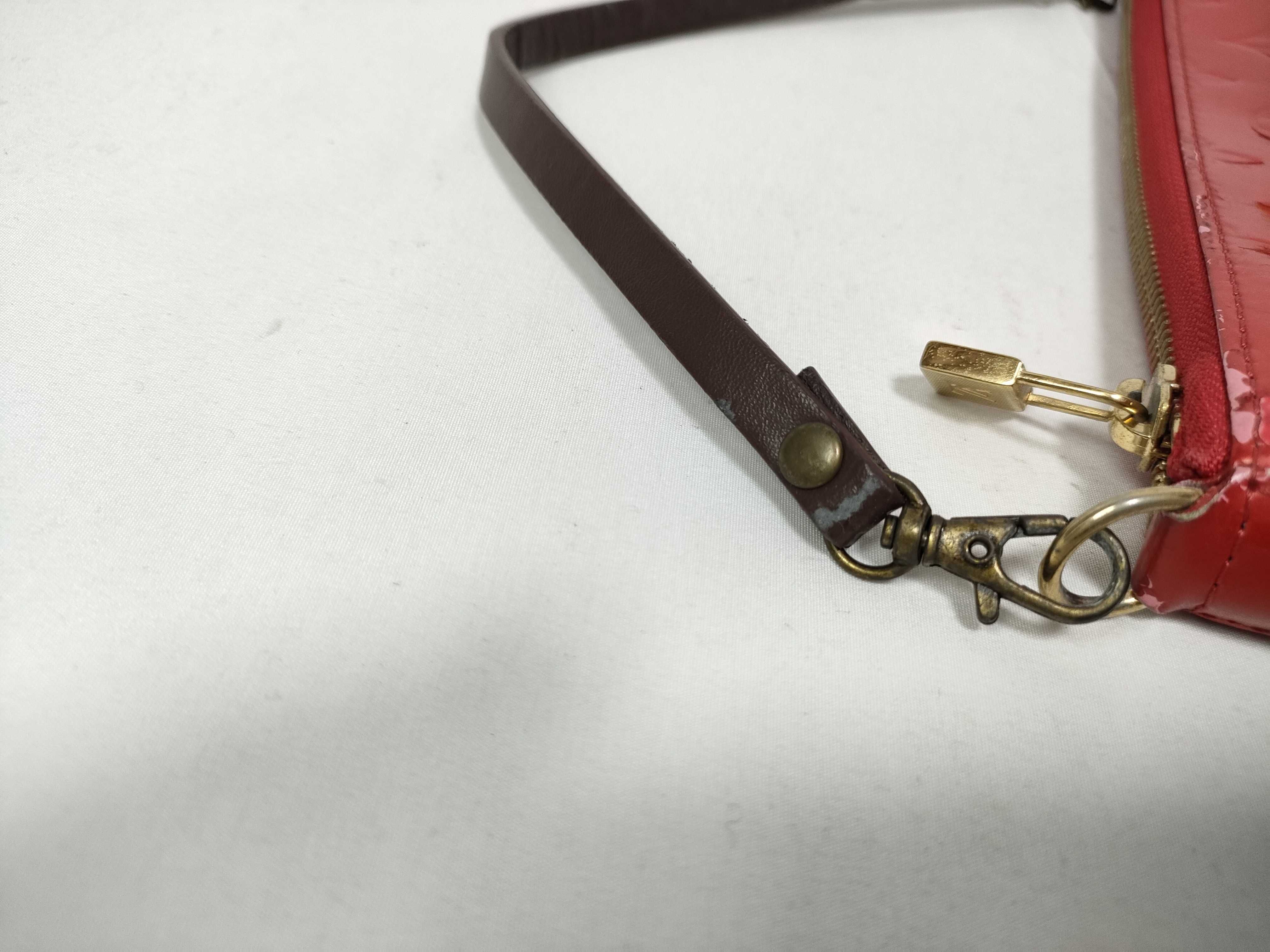 Vernis LV Pouch — view 9