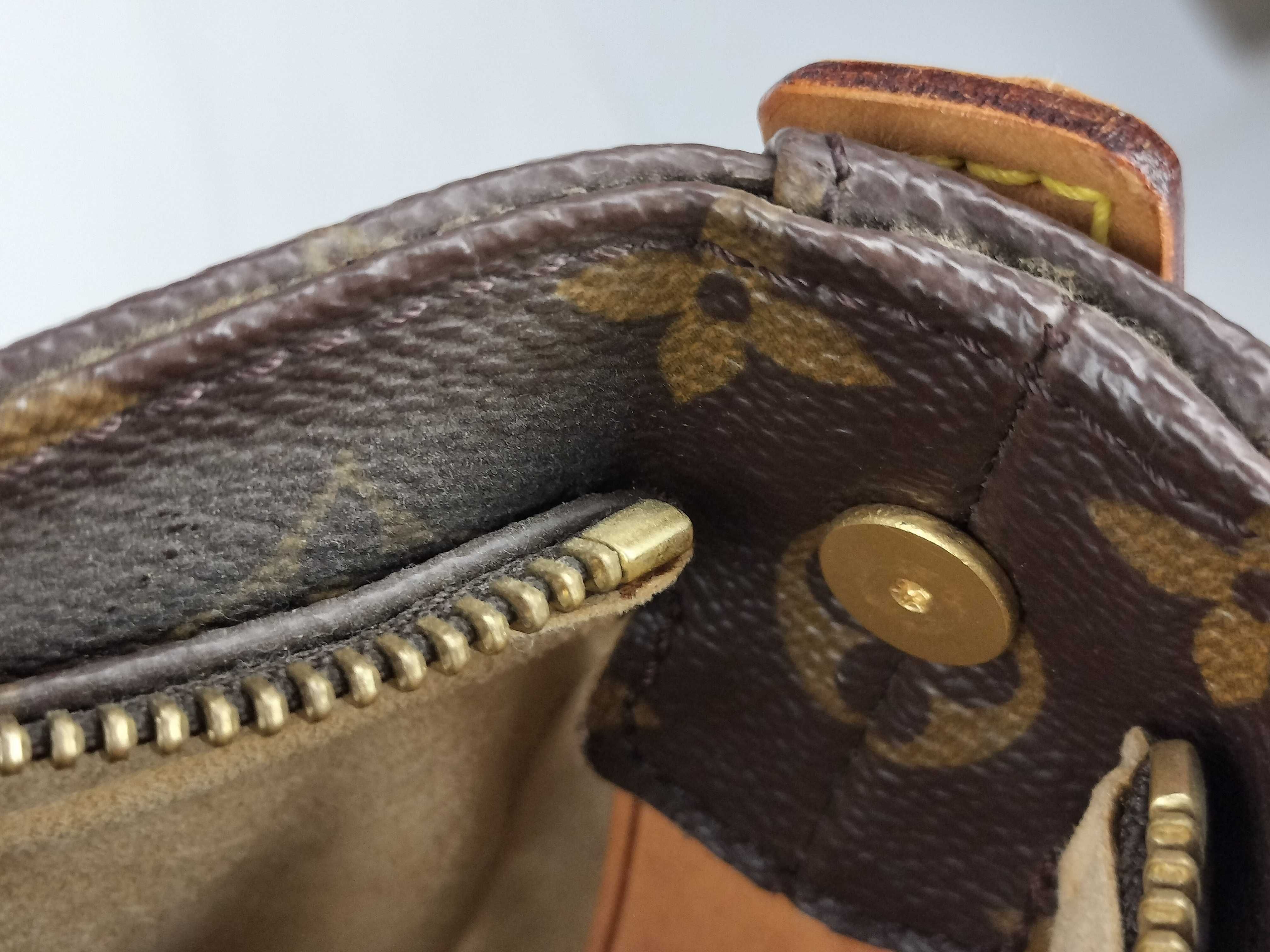 Monogram Vuitton Looping GM Shoulder Bag — view 9