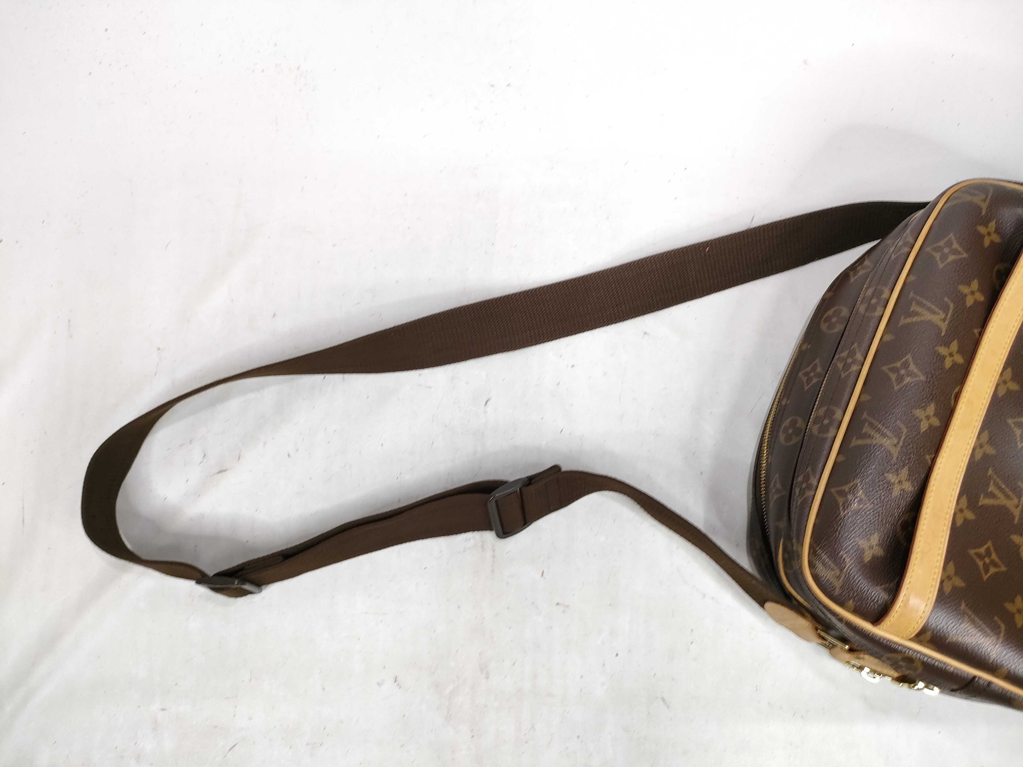 Monogram M45252 Reporter GM Shoulder Bag — view 3