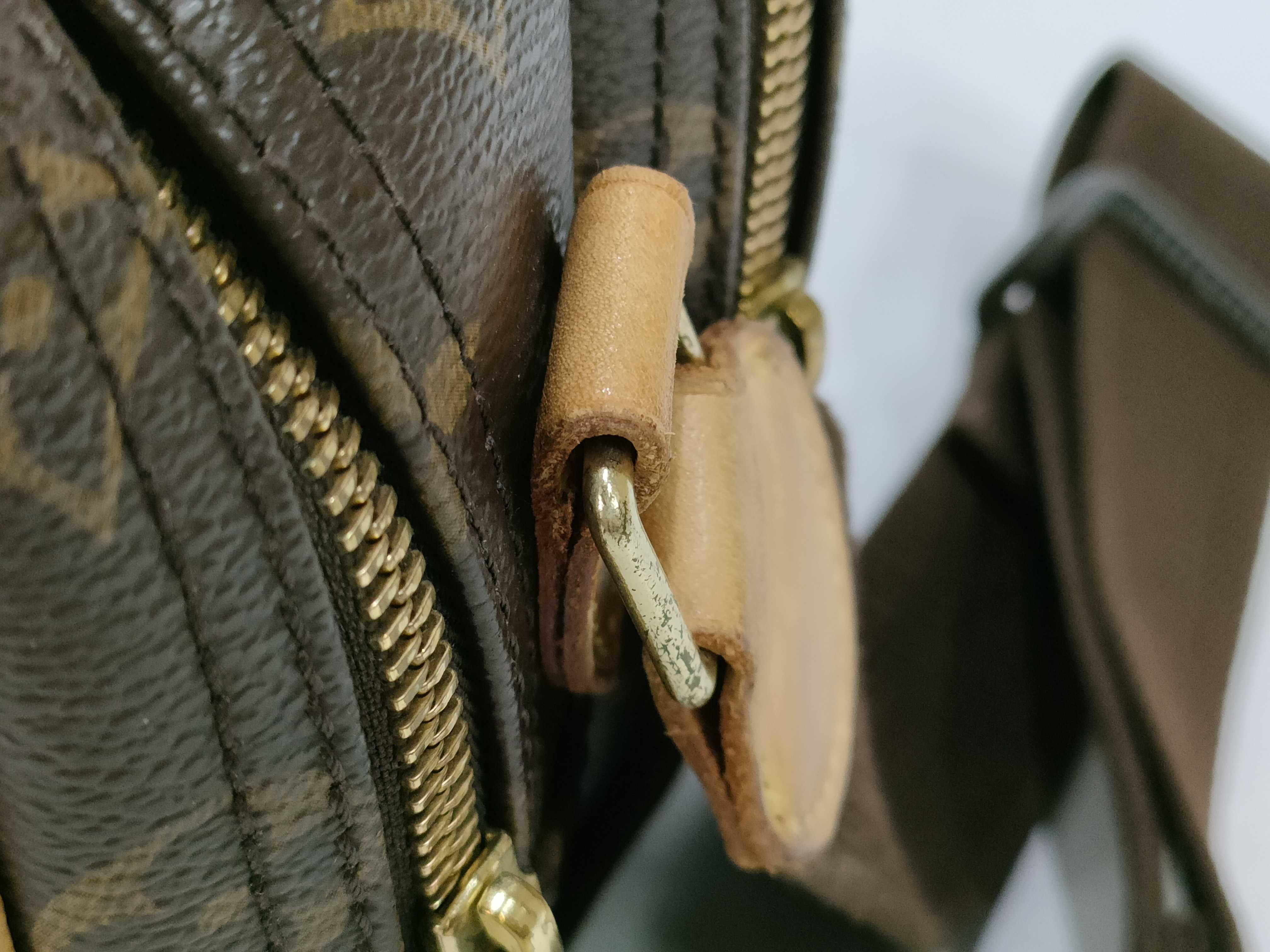 Monogram M45252 Reporter GM Shoulder Bag — view 5