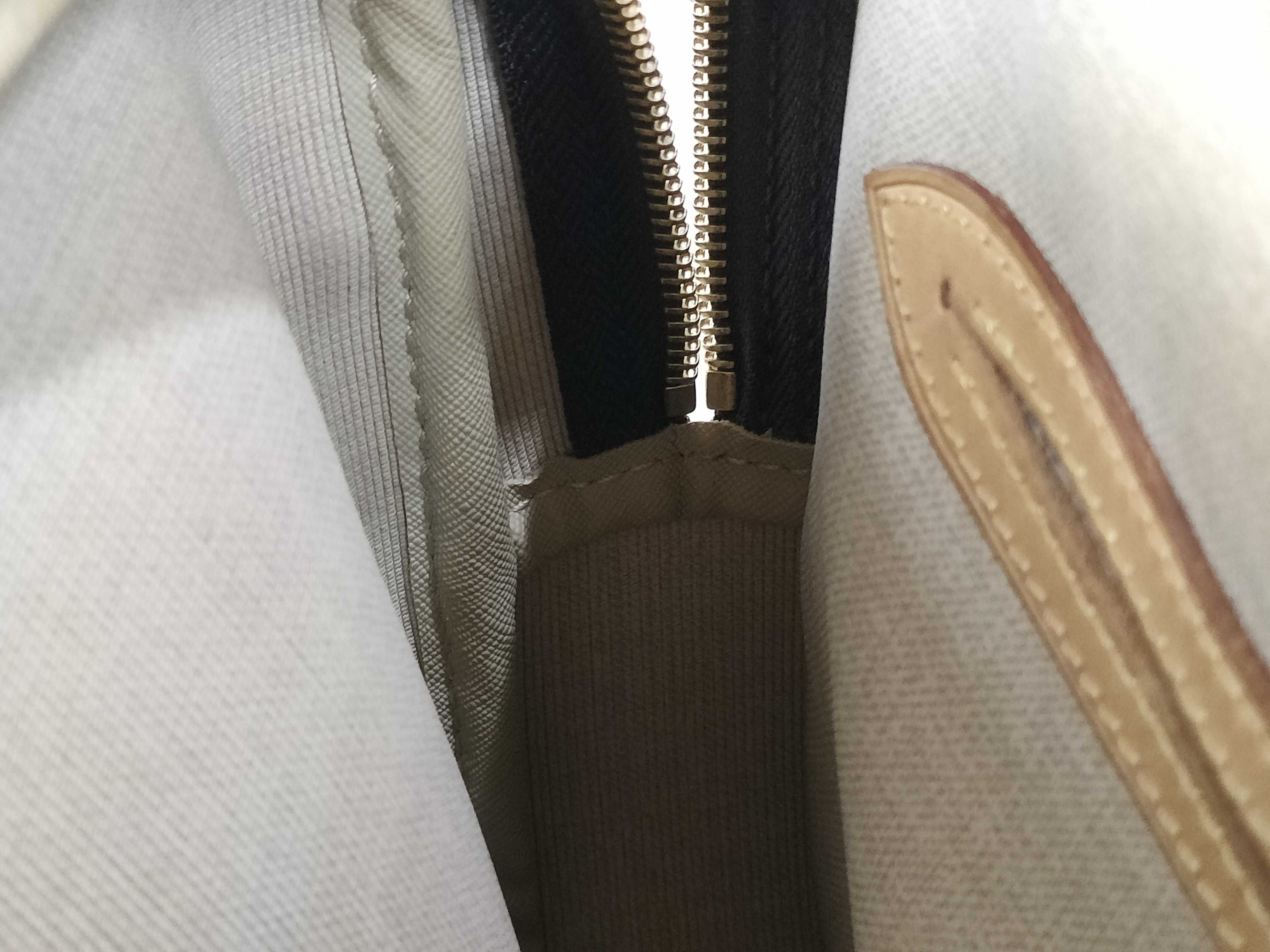 Monogram M45252 Reporter GM Shoulder Bag — view 9