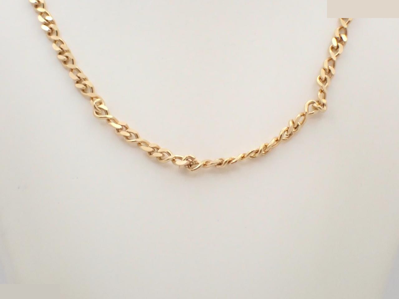 Other lines: Precious metals, necklaces, pendants