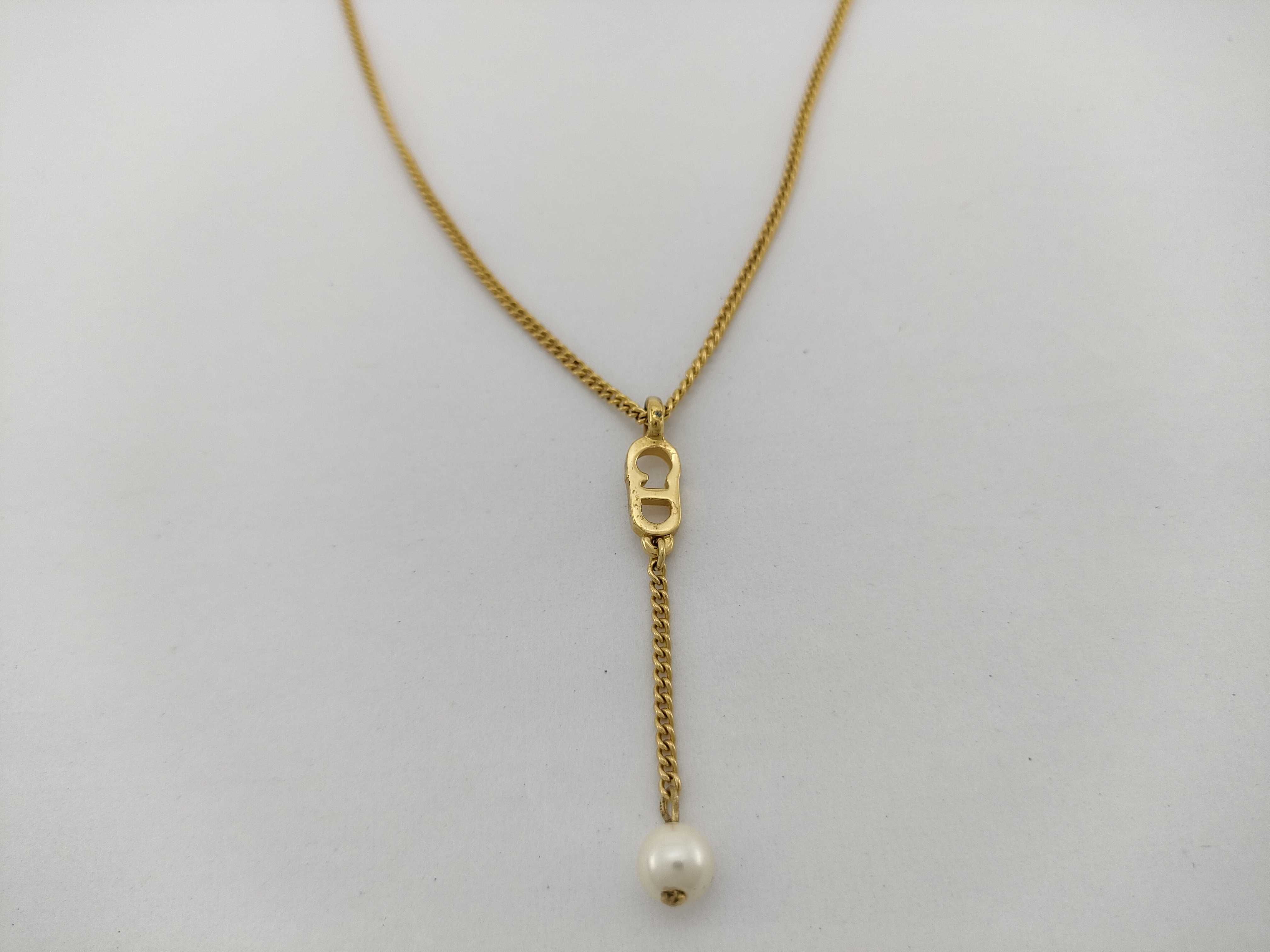 CD Pearl Necklace — view 2