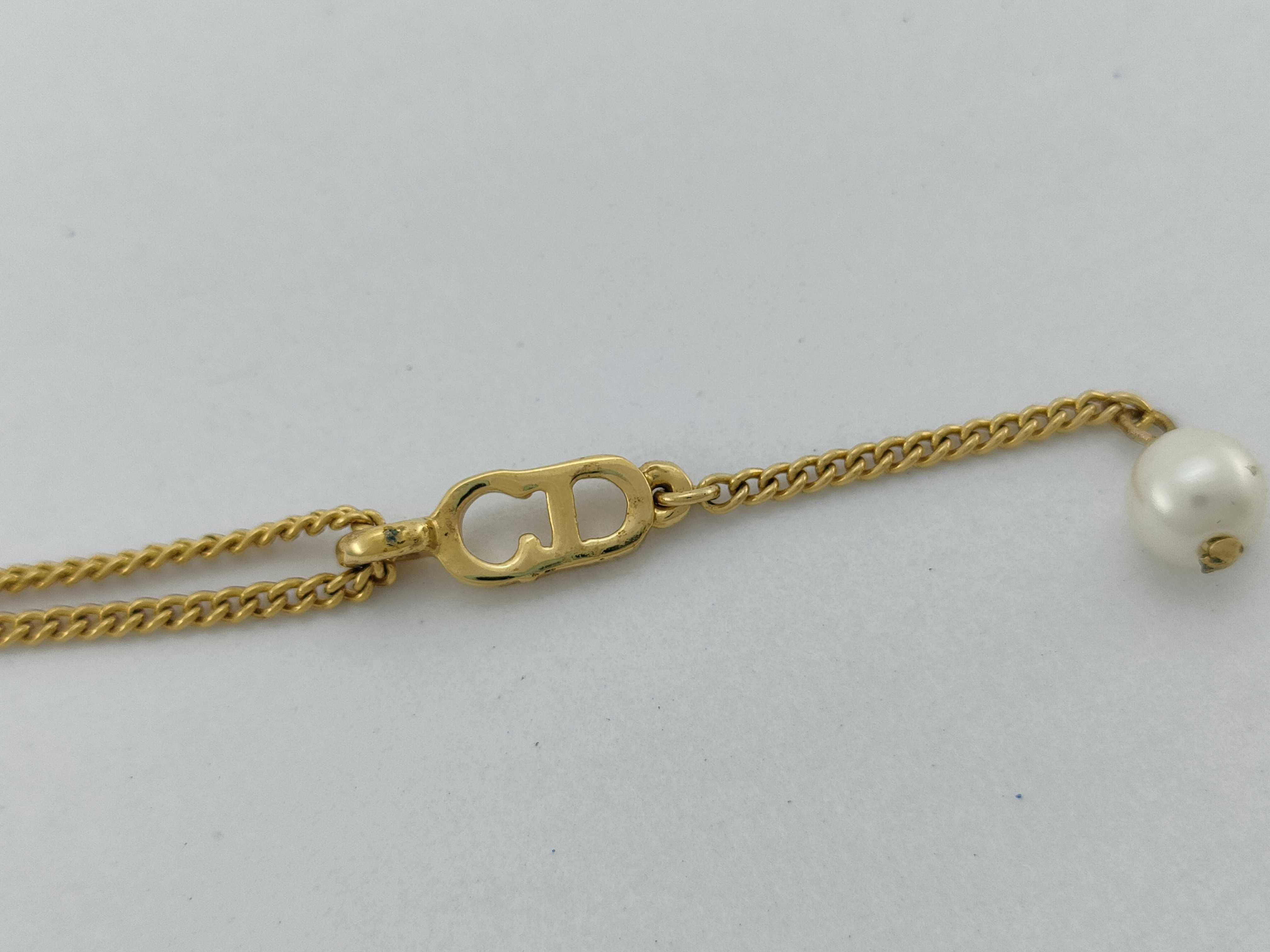 CD Pearl Necklace — view 10
