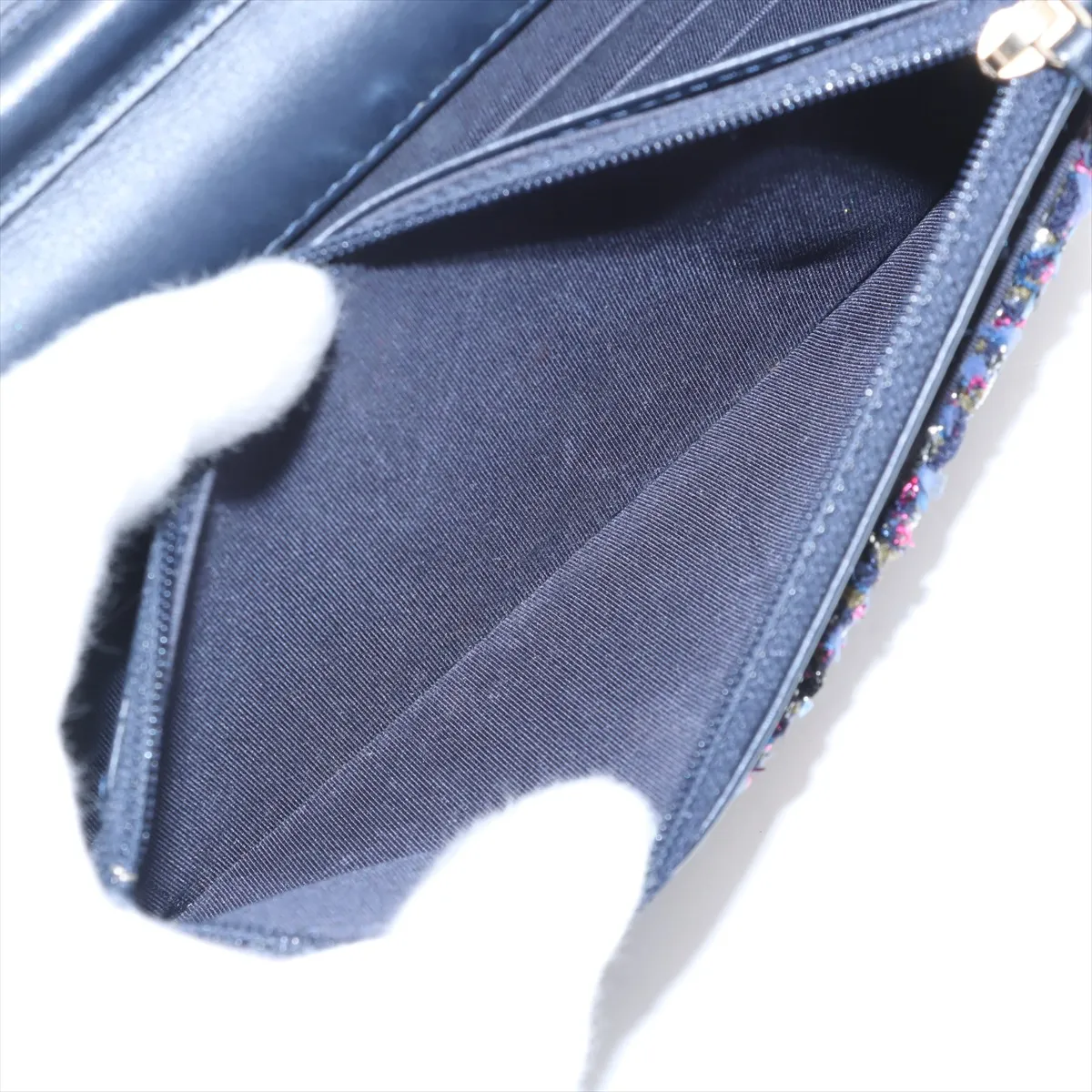 Matelasse Tweed Chain Wallet Blue Gold Hardware 26708924 No. 26 — view 9
