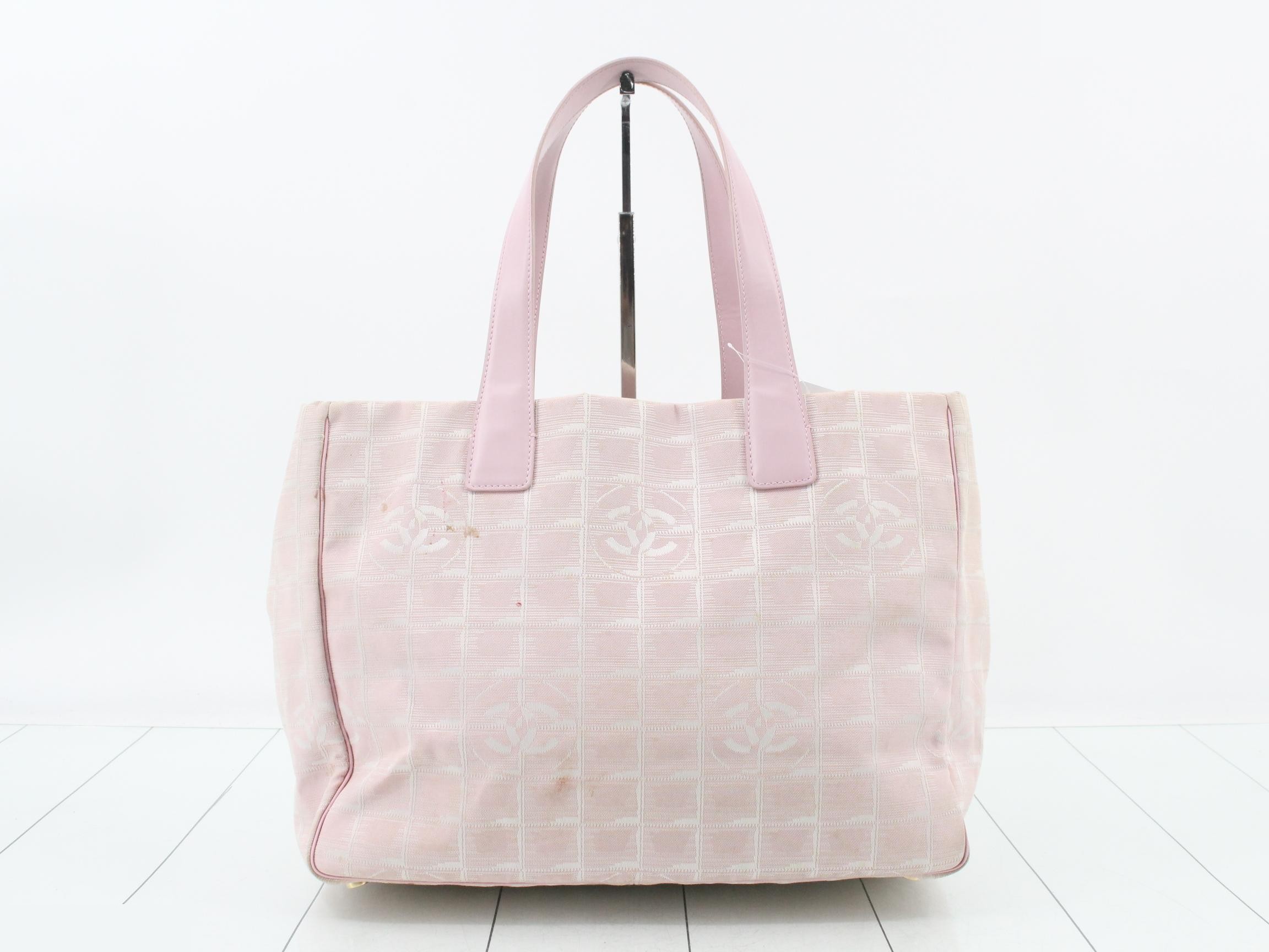 New Travel Line Nylon Tote Bag, Pink — view 2