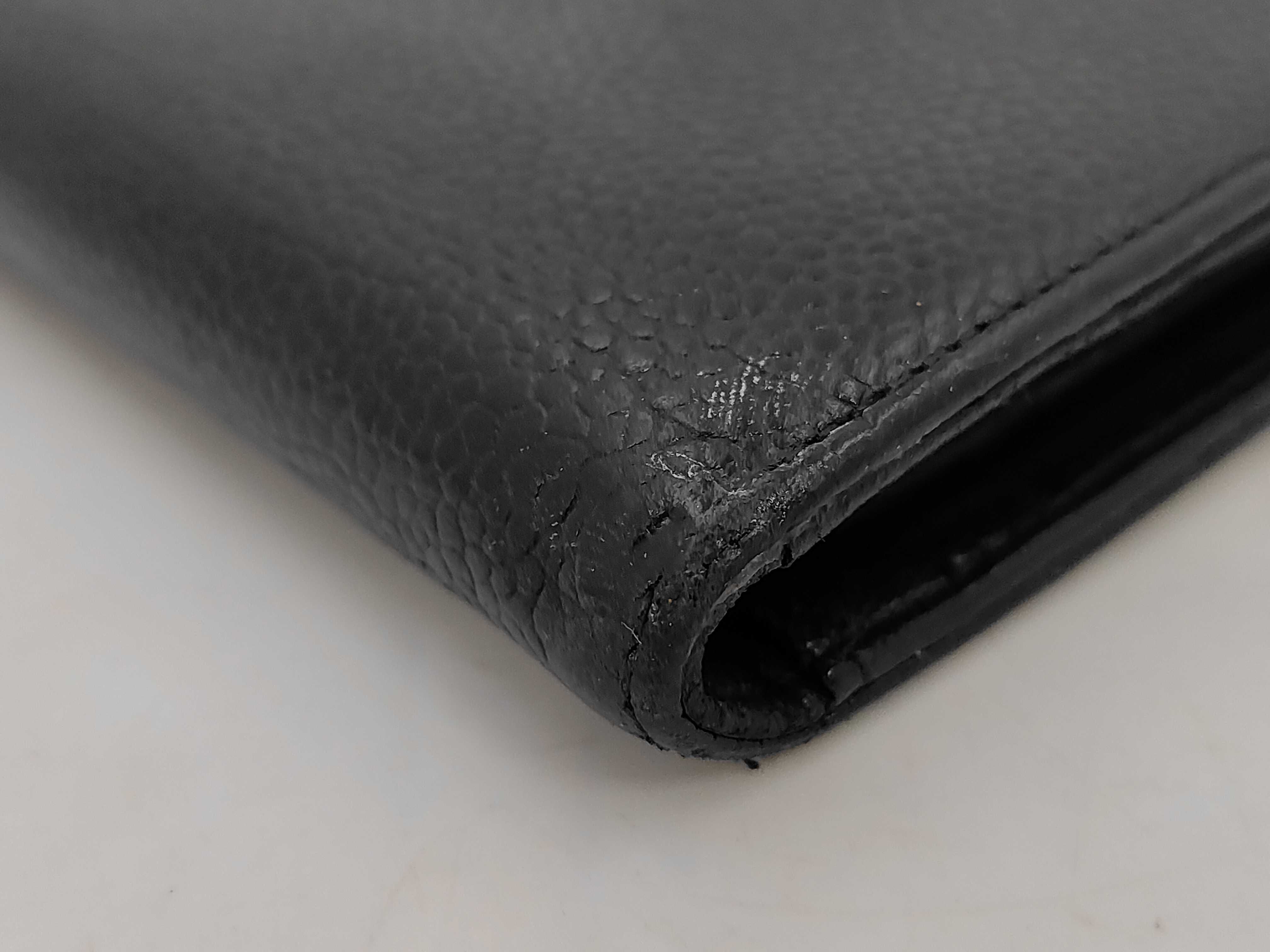 Caviar Leather Long Wallet (with seal/without G) — view 3