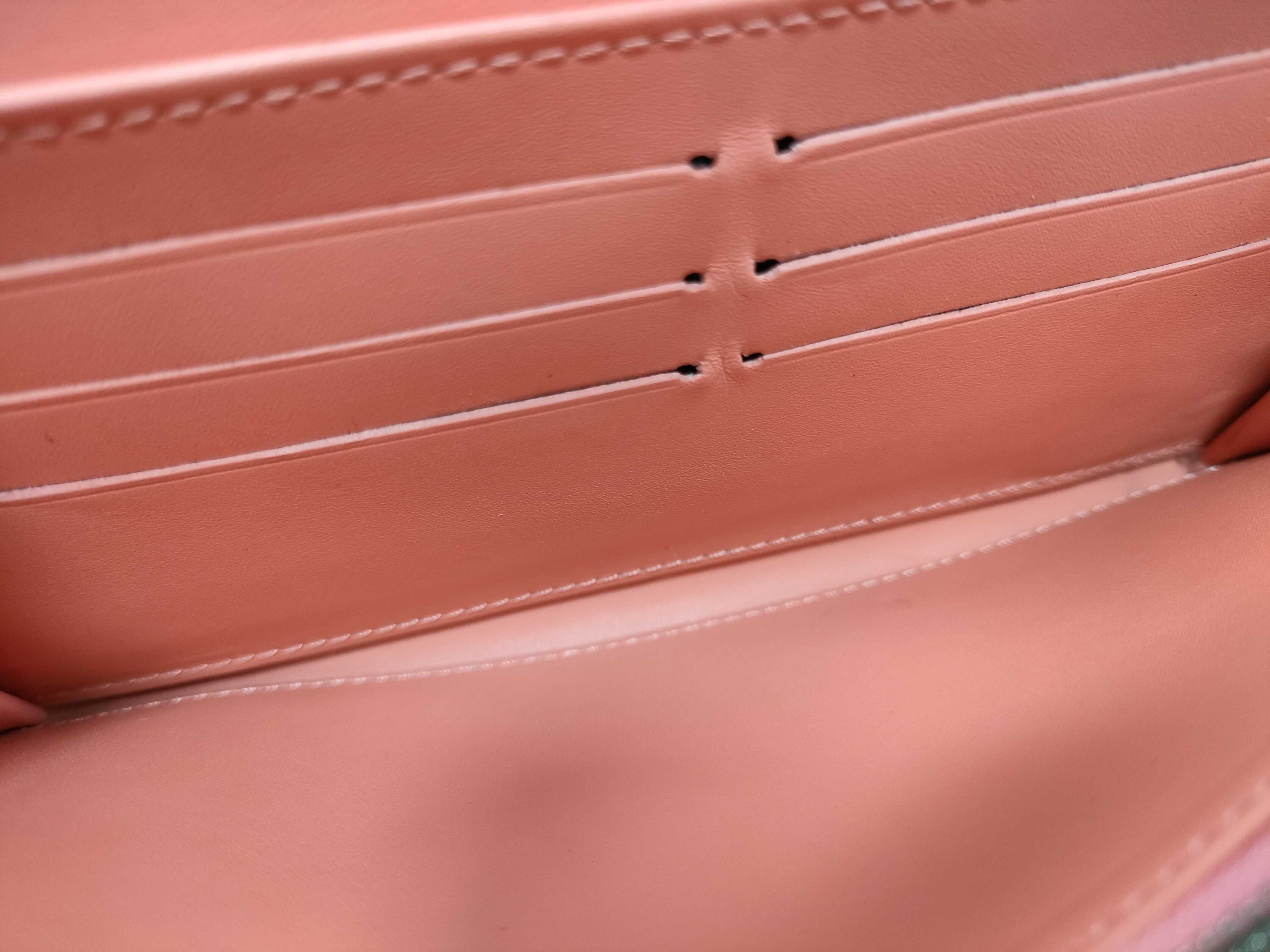 Vernis LV Portefeuille Sarah Vernis Rose Rich Wallet — view 13