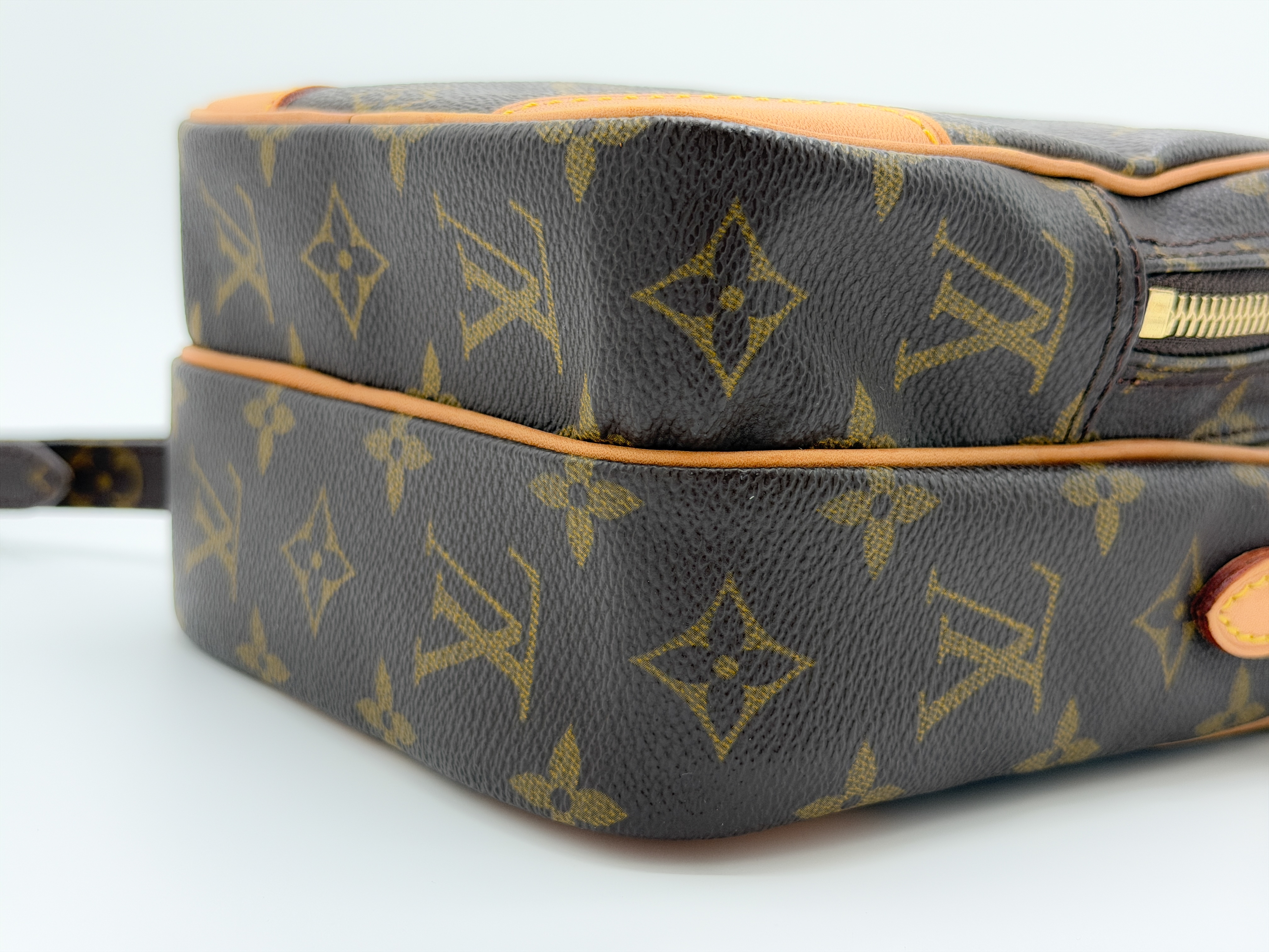 Monogram M45236 Amazon AR0021 No stickiness Shoulder bag — view 8