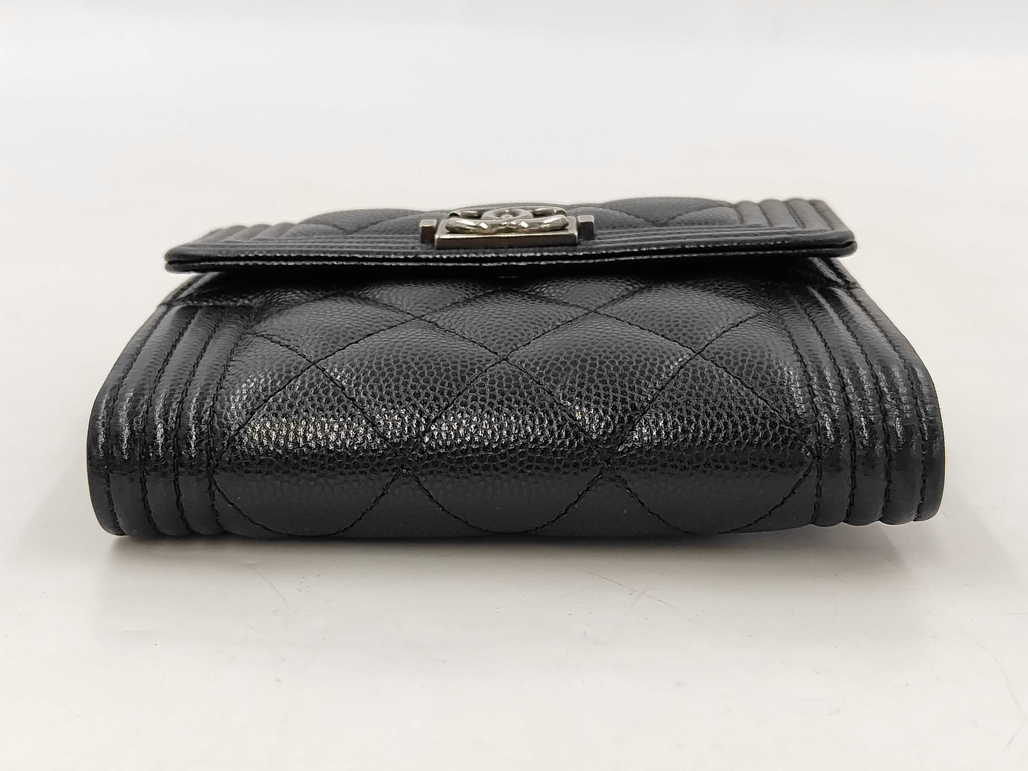 Boy Chanel Small Wallet — view 3