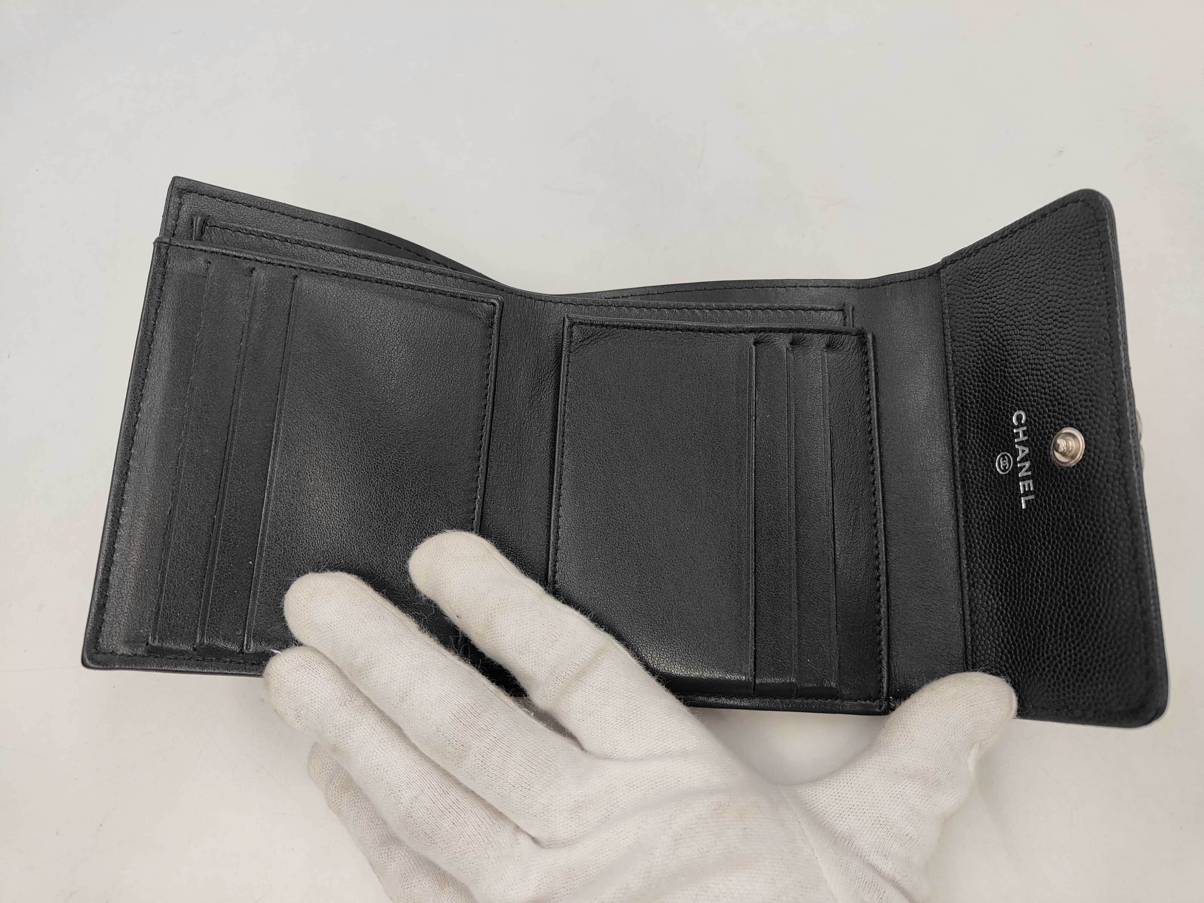Boy Chanel Small Wallet — view 6