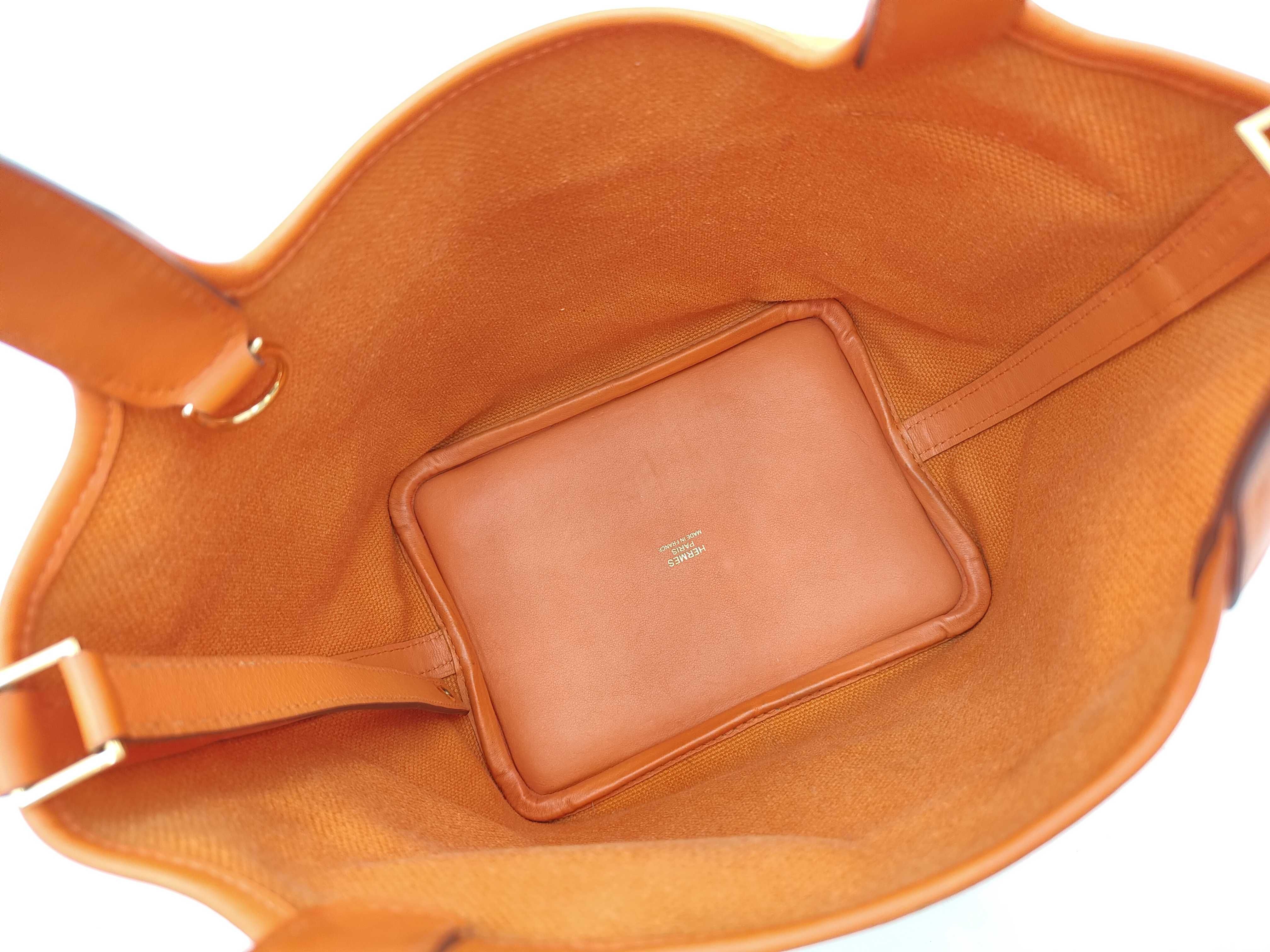 Picotin Lock PM Cargo Bag, U stamp, Orange, Gold hardware, Toile/Swift leather, Women's handbag — view 12