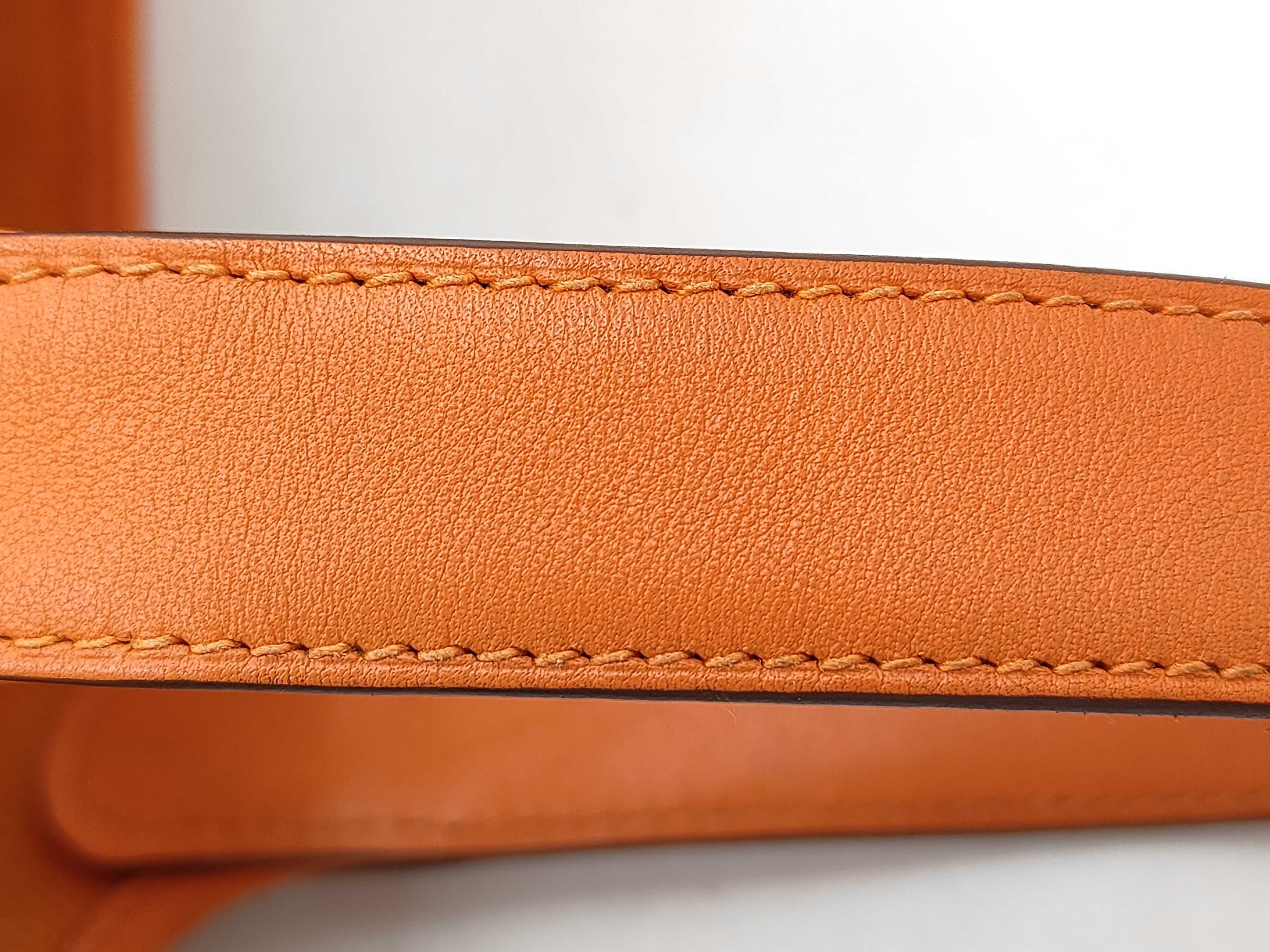 Picotin Lock PM Cargo Bag, U stamp, Orange, Gold hardware, Toile/Swift leather, Women's handbag — view 4