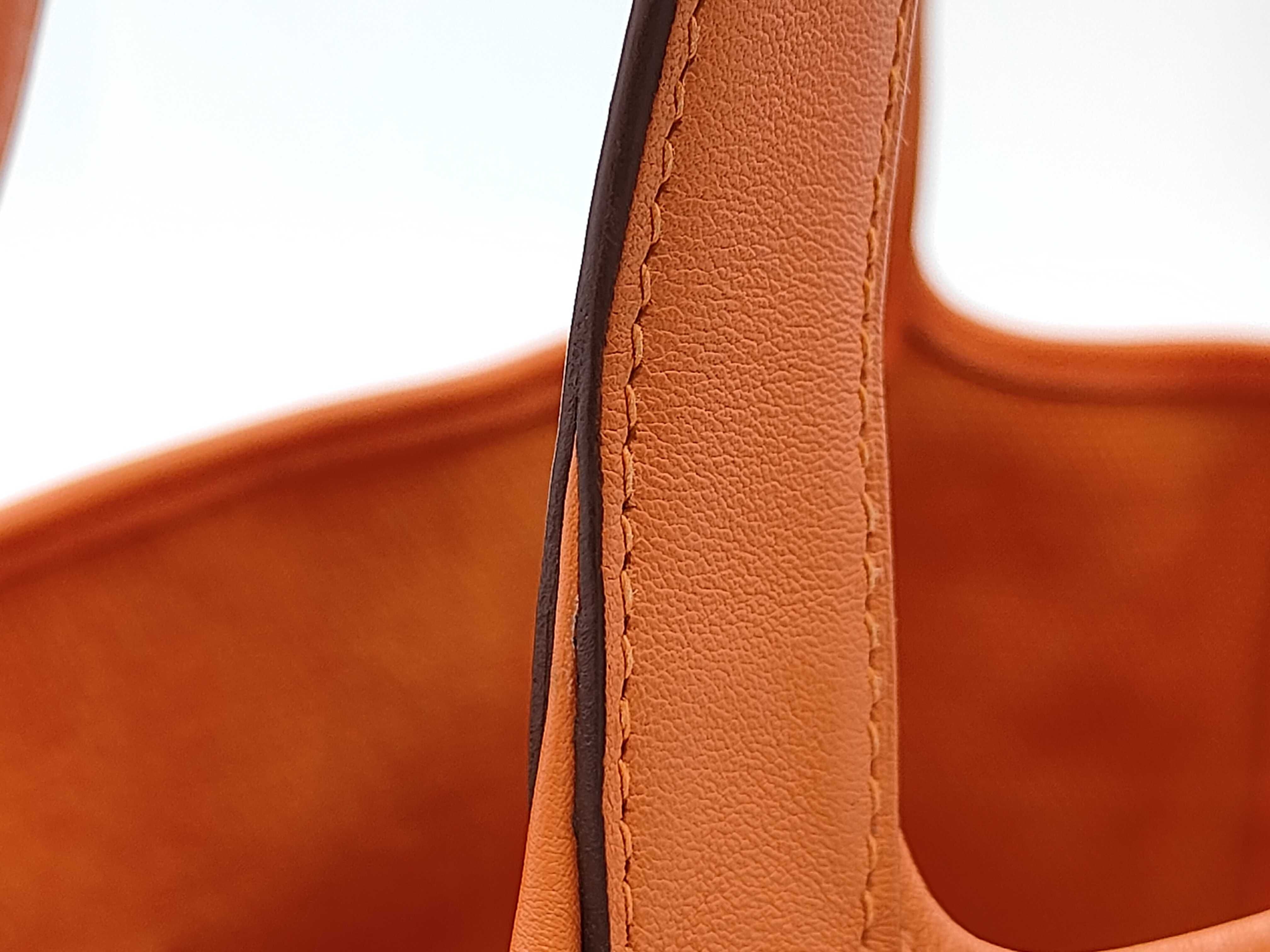 Picotin Lock PM Cargo Bag, U stamp, Orange, Gold hardware, Toile/Swift leather, Women's handbag — view 6