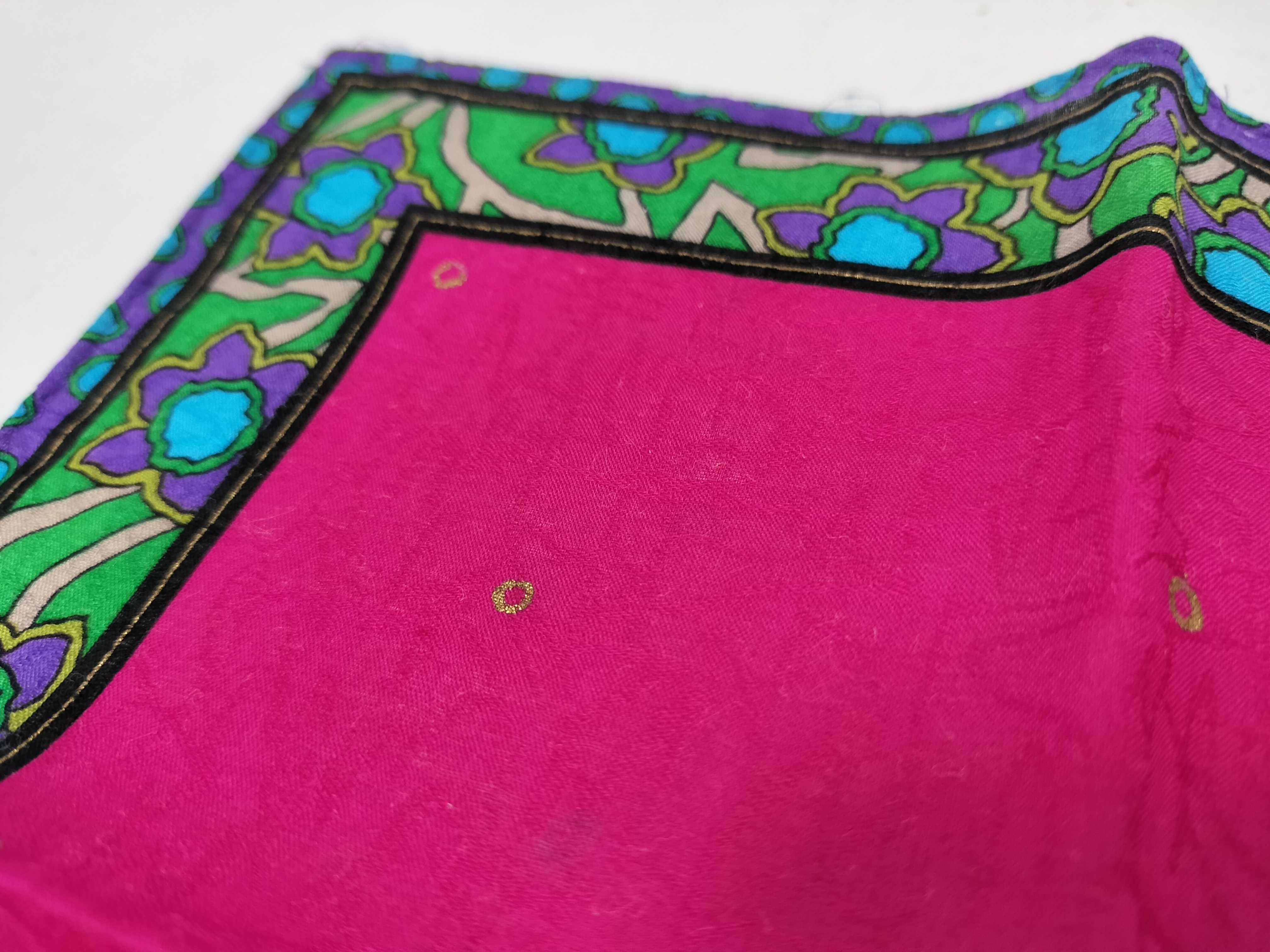 scarves and other accessories — view 5