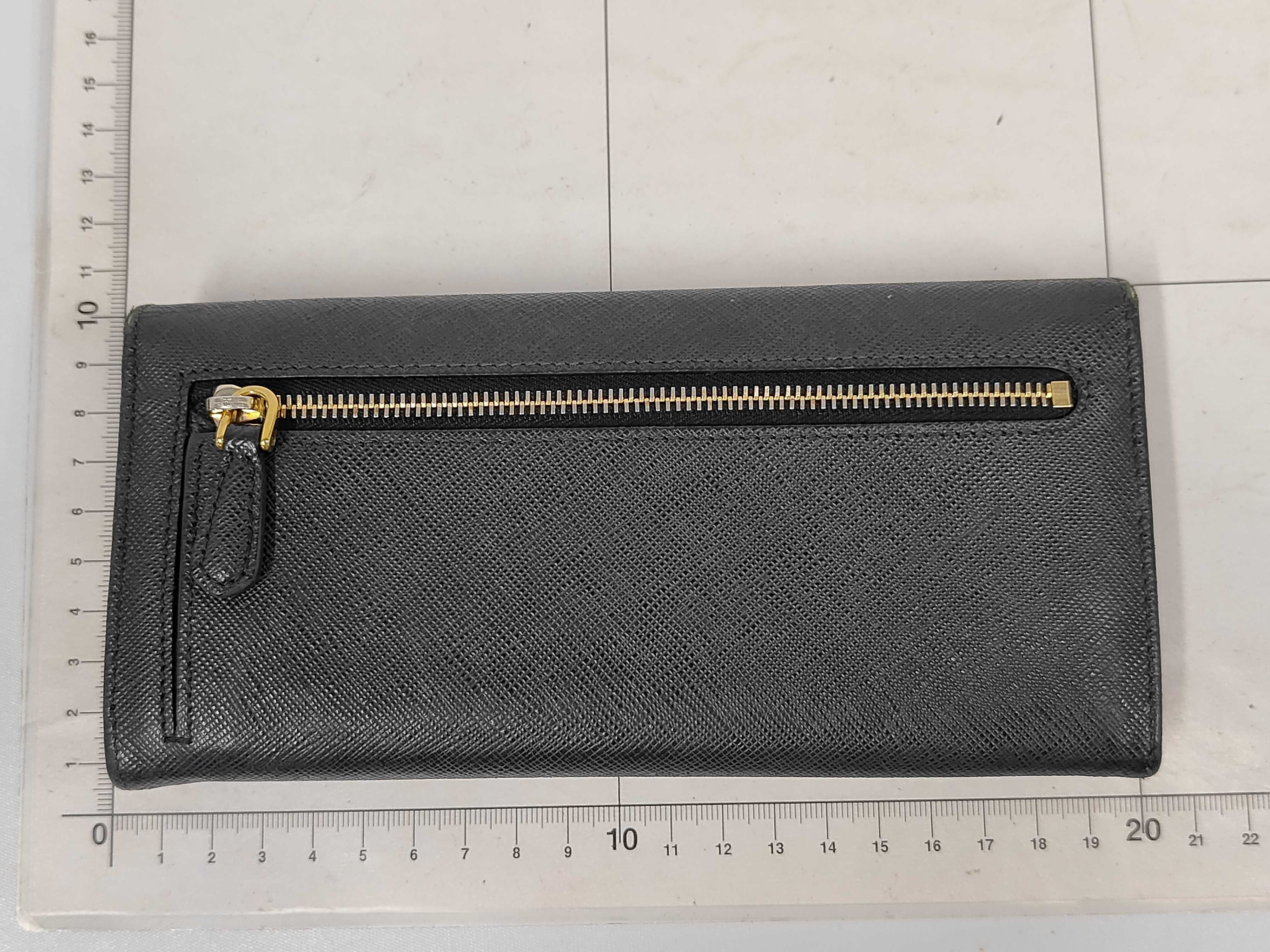 Saffiano Long Wallet — view 2
