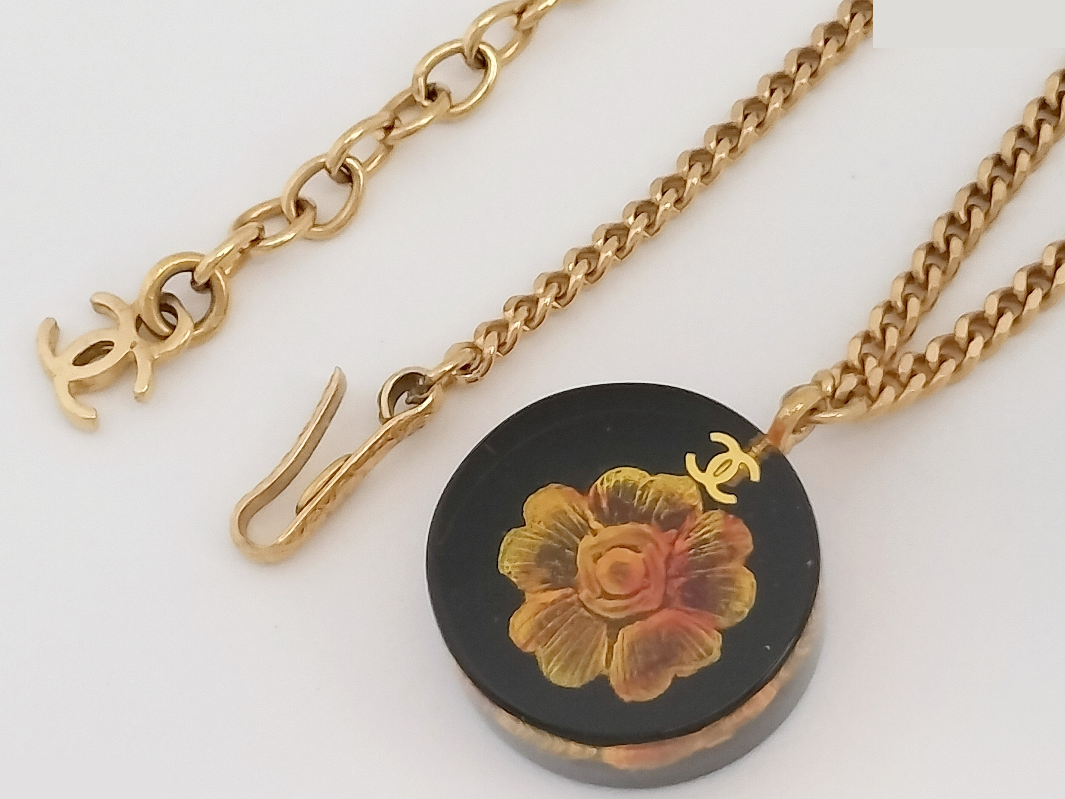 Coco Camellia Gold Necklace, Chain approx. 40cm