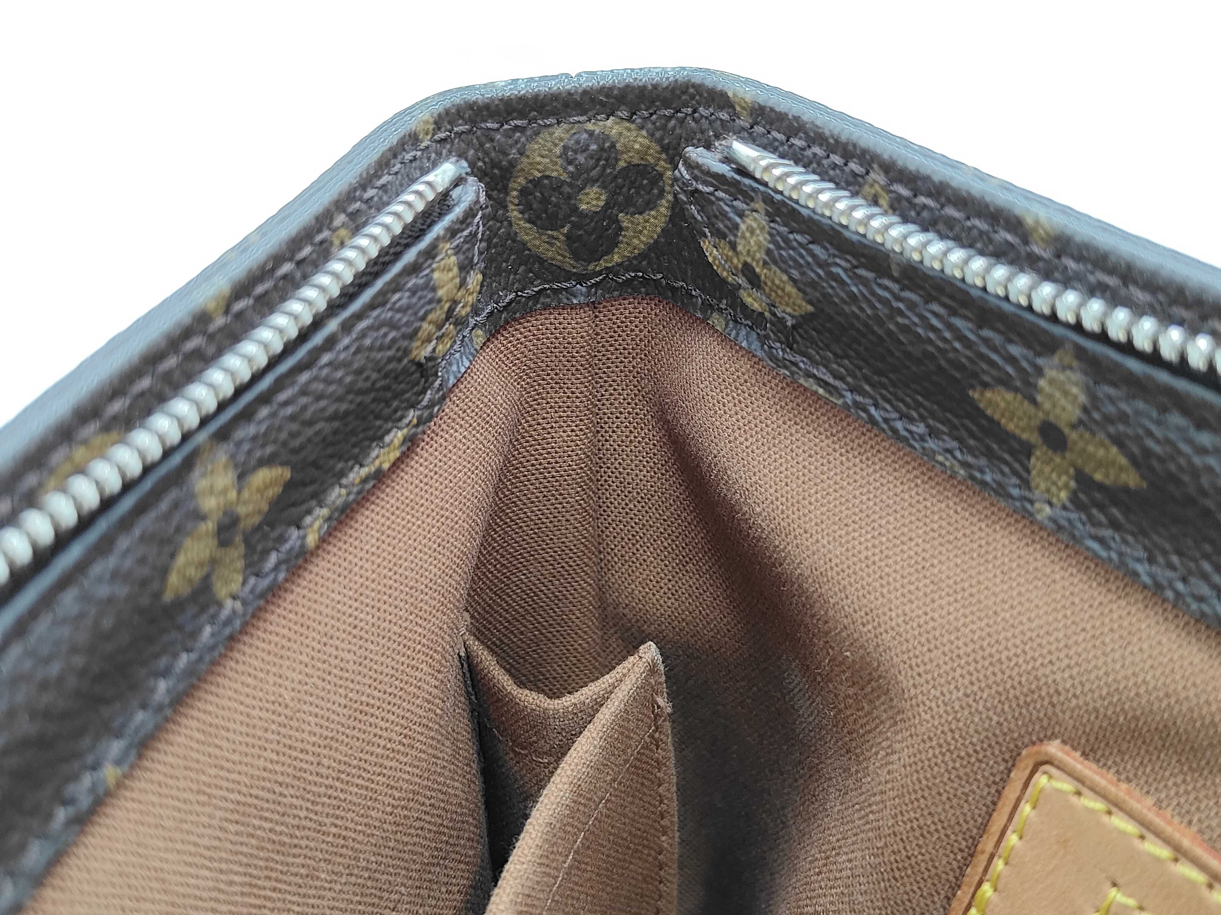 Monogram M51151 Cabas Mezzo Tote Bag — view 11