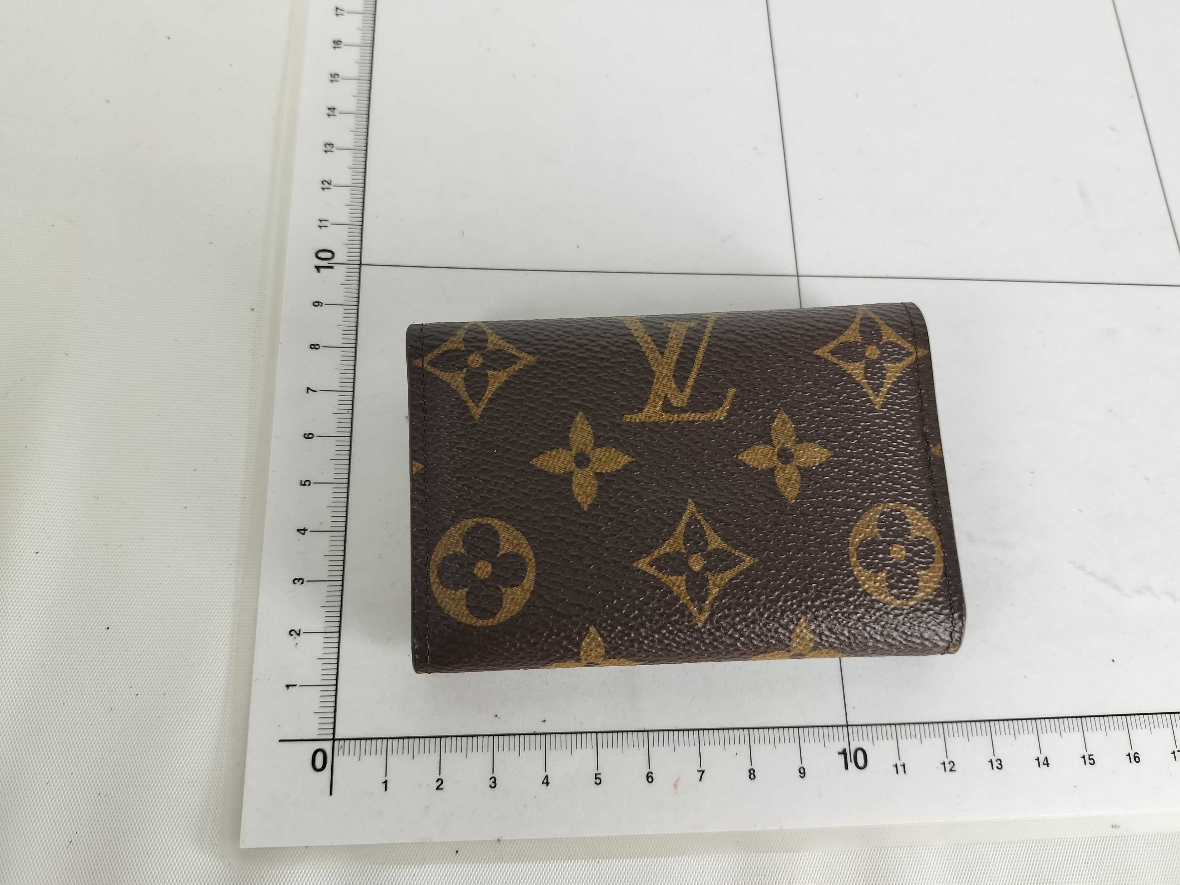 Monogram M62630 Multicles 6 RFID verified, unused key case — view 10