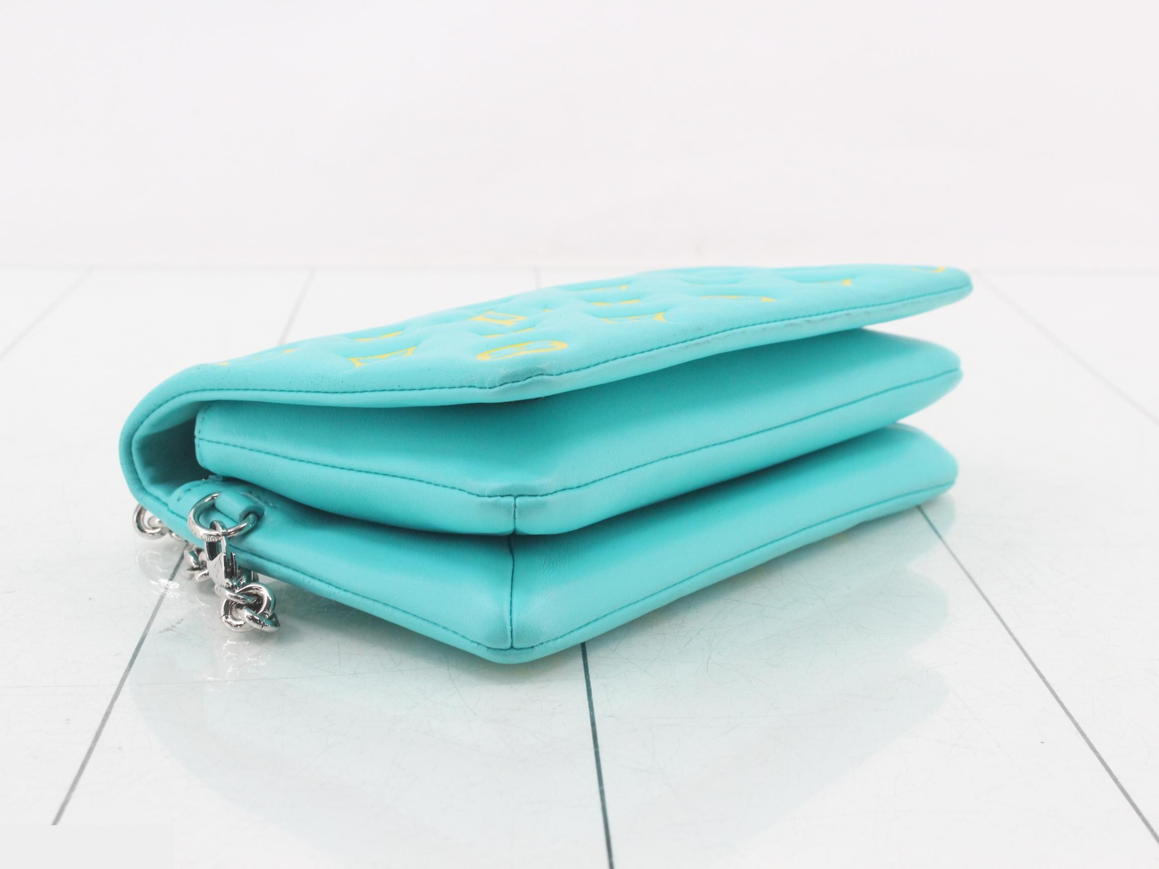 M80744 Pochette Cushion Turquoise Chain Strap — view 5