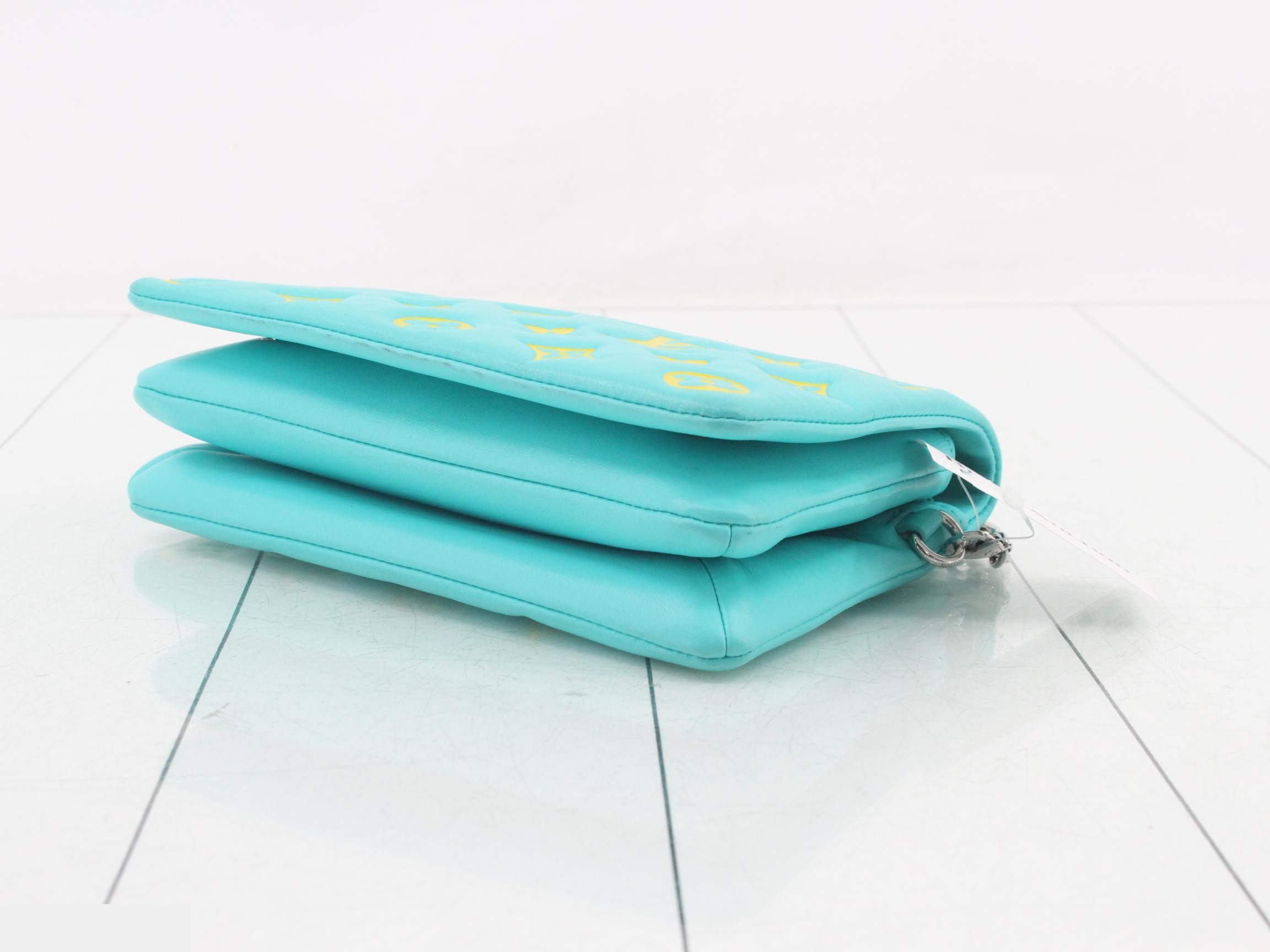 M80744 Pochette Cushion Turquoise Chain Strap — view 6