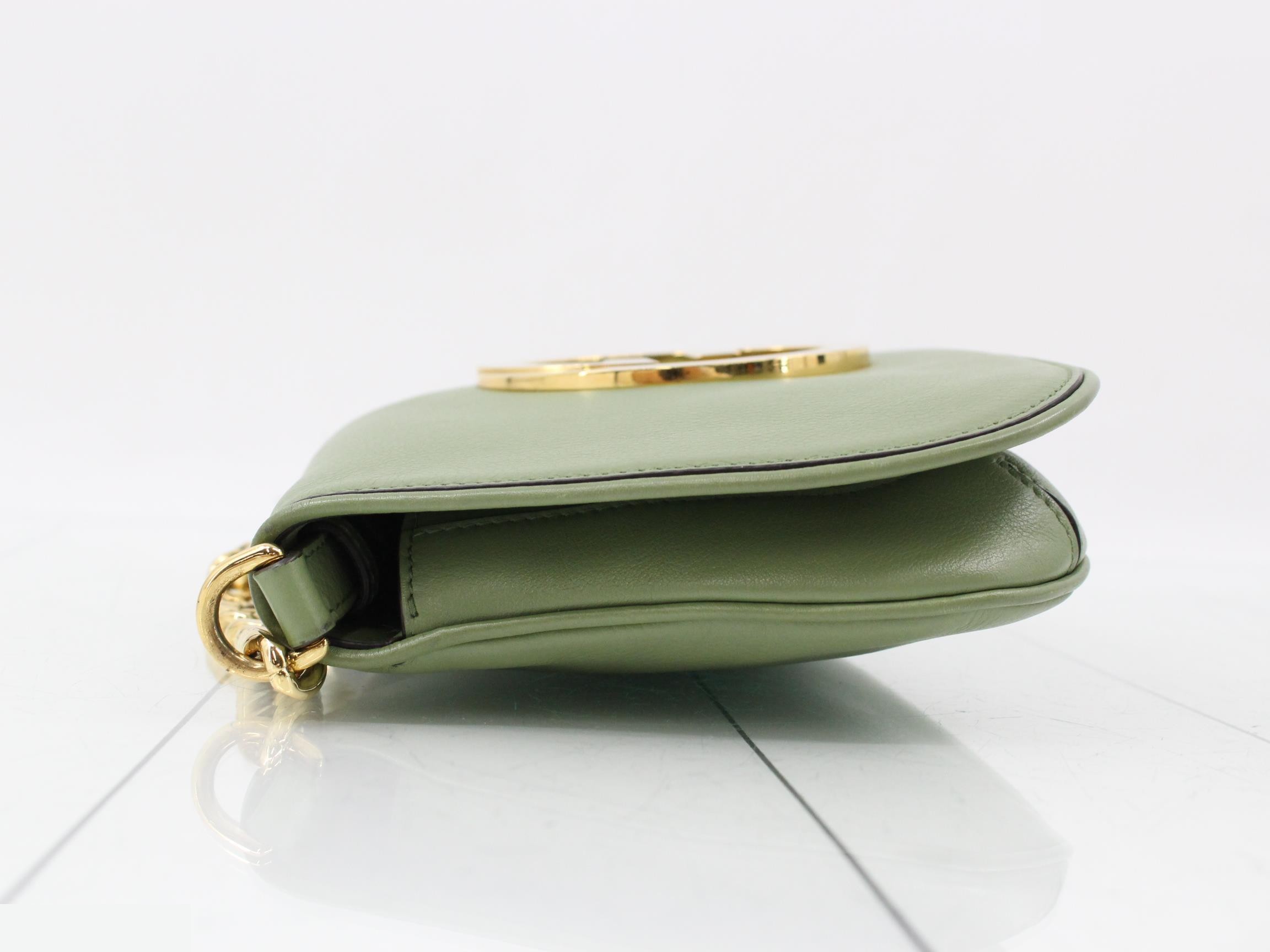 GG logo shoulder bag — view 4