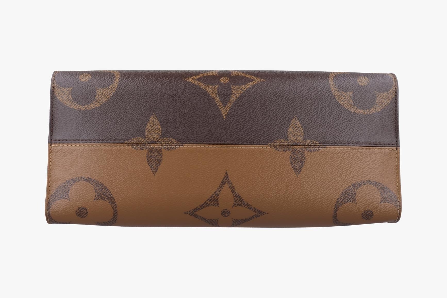 OnTheGo MM Monogram Canvas Monogram/Brown — view 3