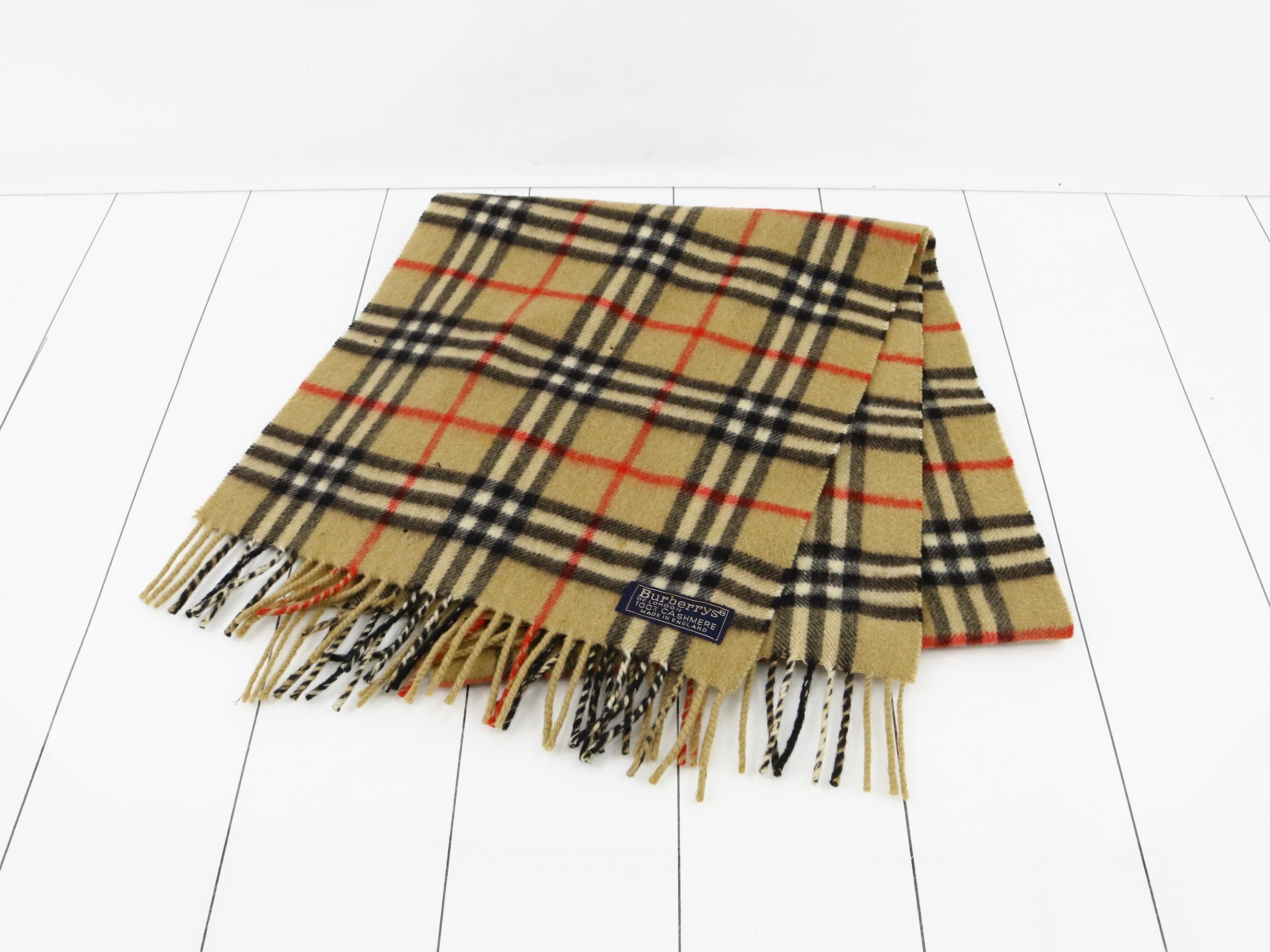 scarf — view 2