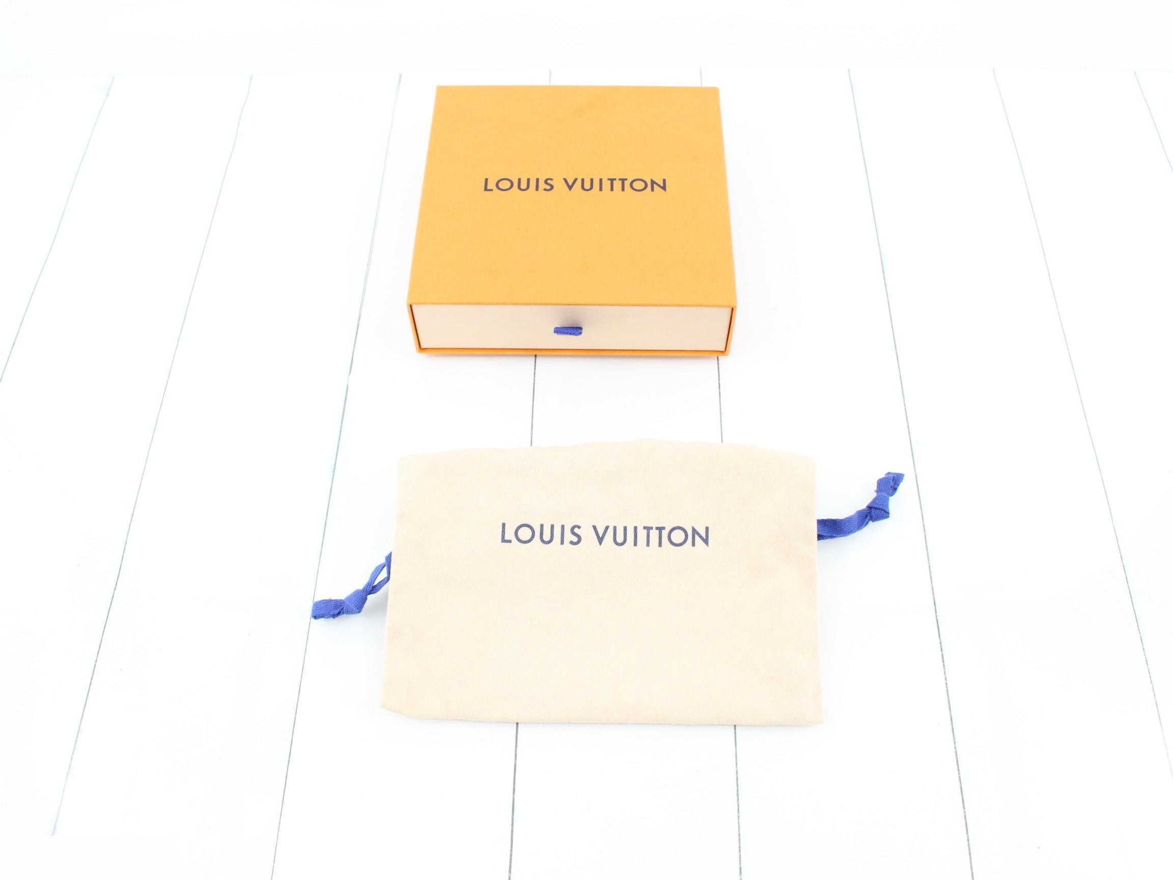 LV Duo Reversible Belt - Unused, Stored Item — view 4