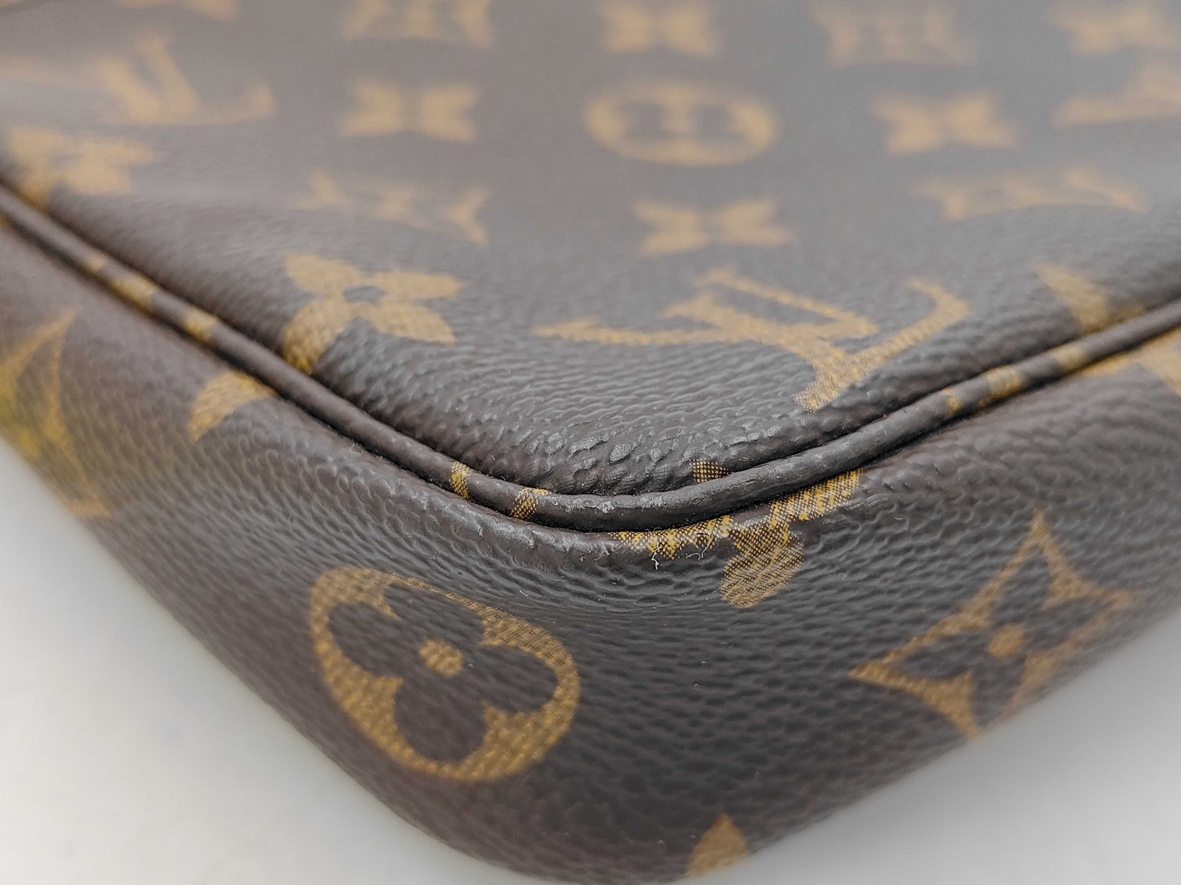 Monogram M51980 Pochette Accessoires Handbag — view 6