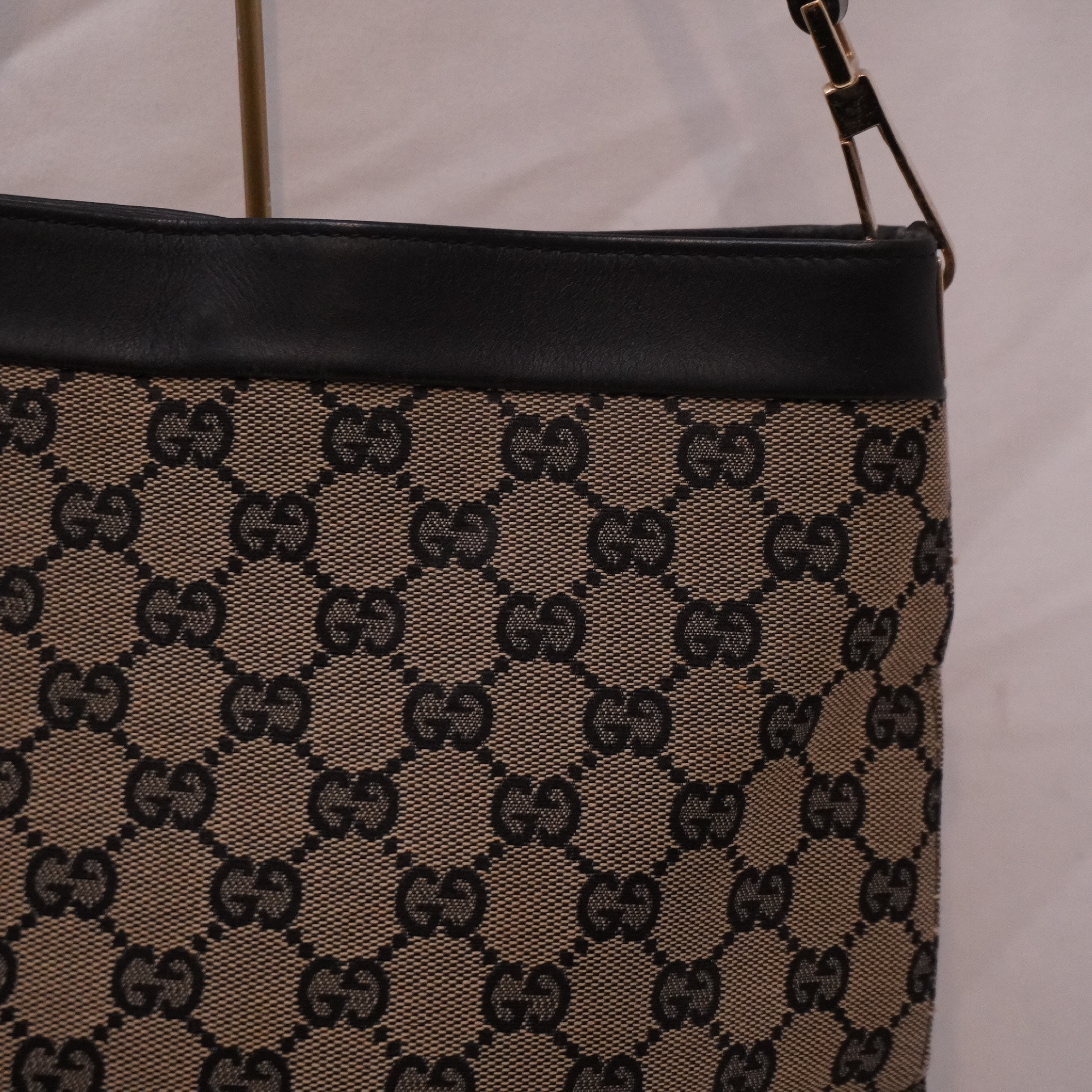 GG One-Shoulder Bag — view 11