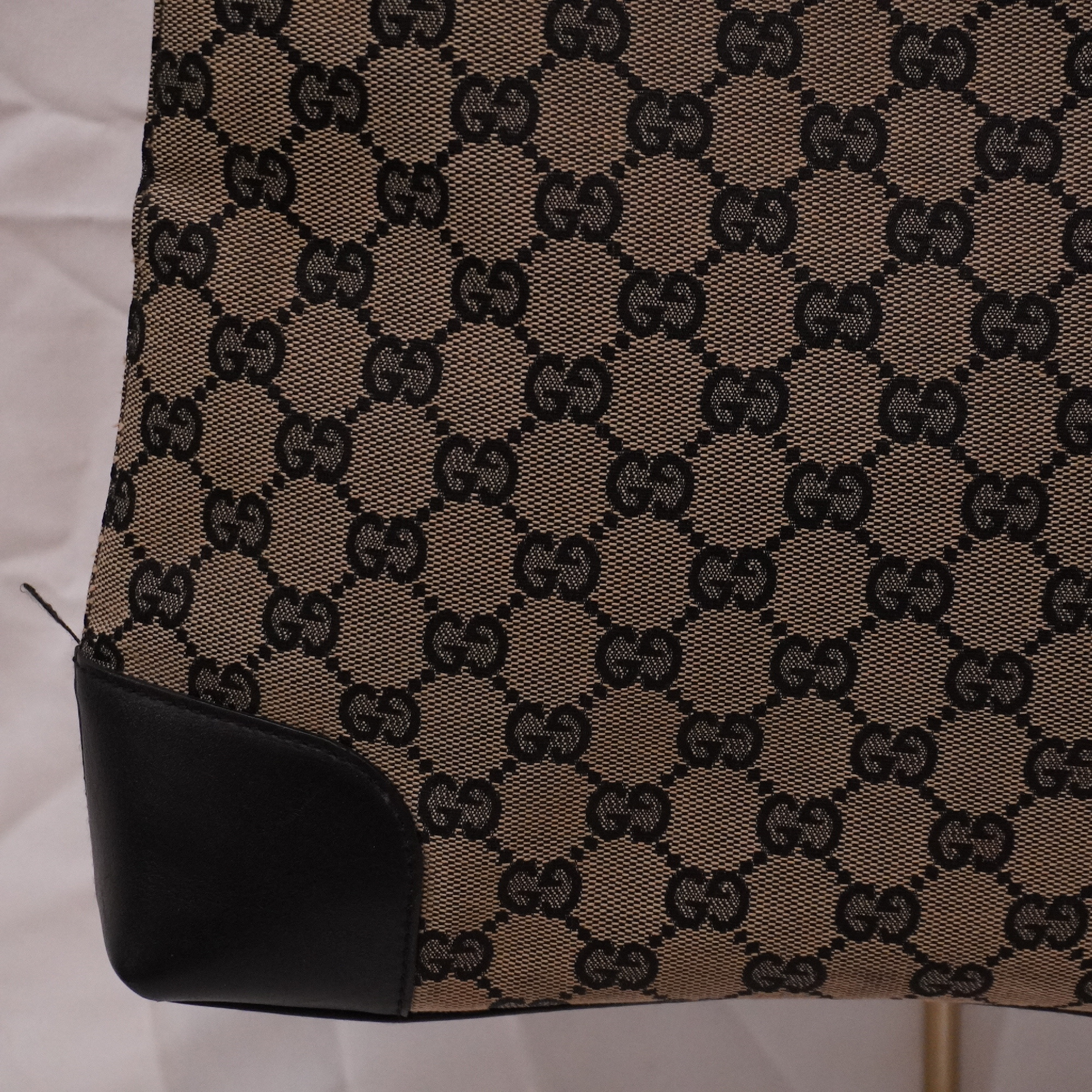 GG One-Shoulder Bag — view 9