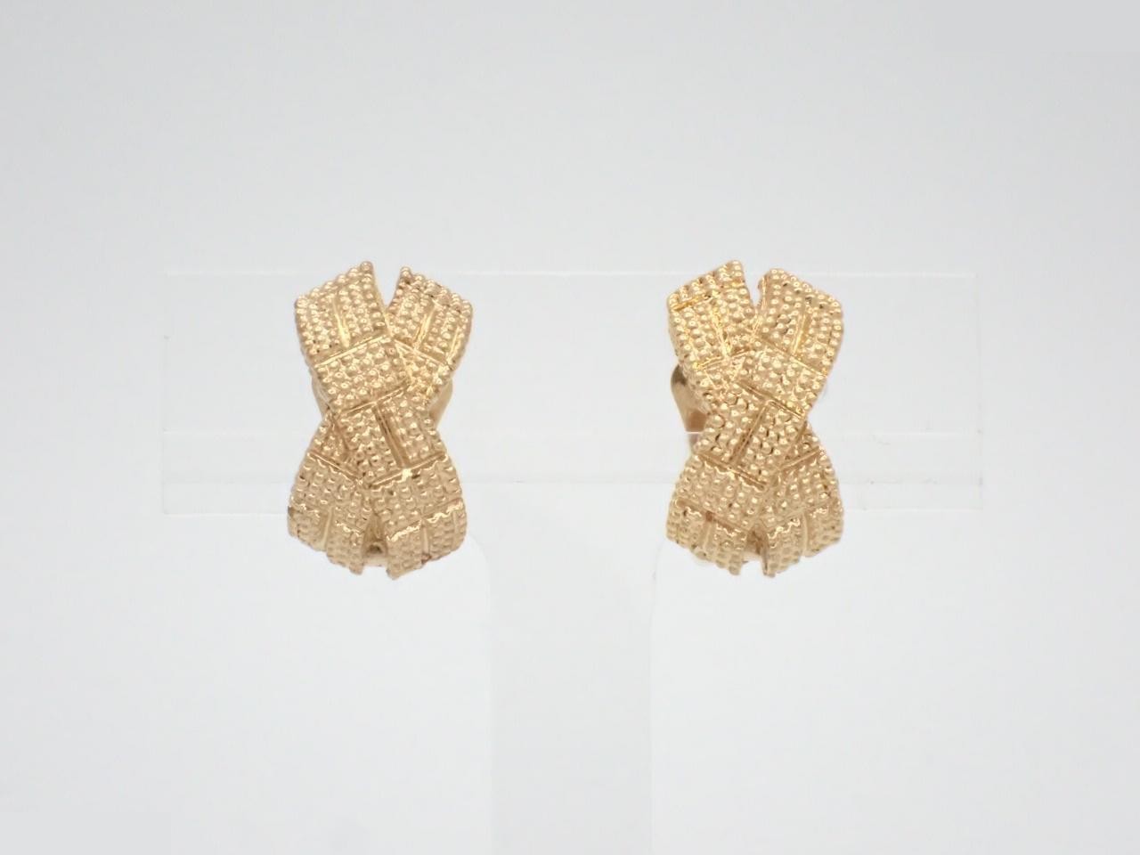 Other lines: Precious metals and earrings