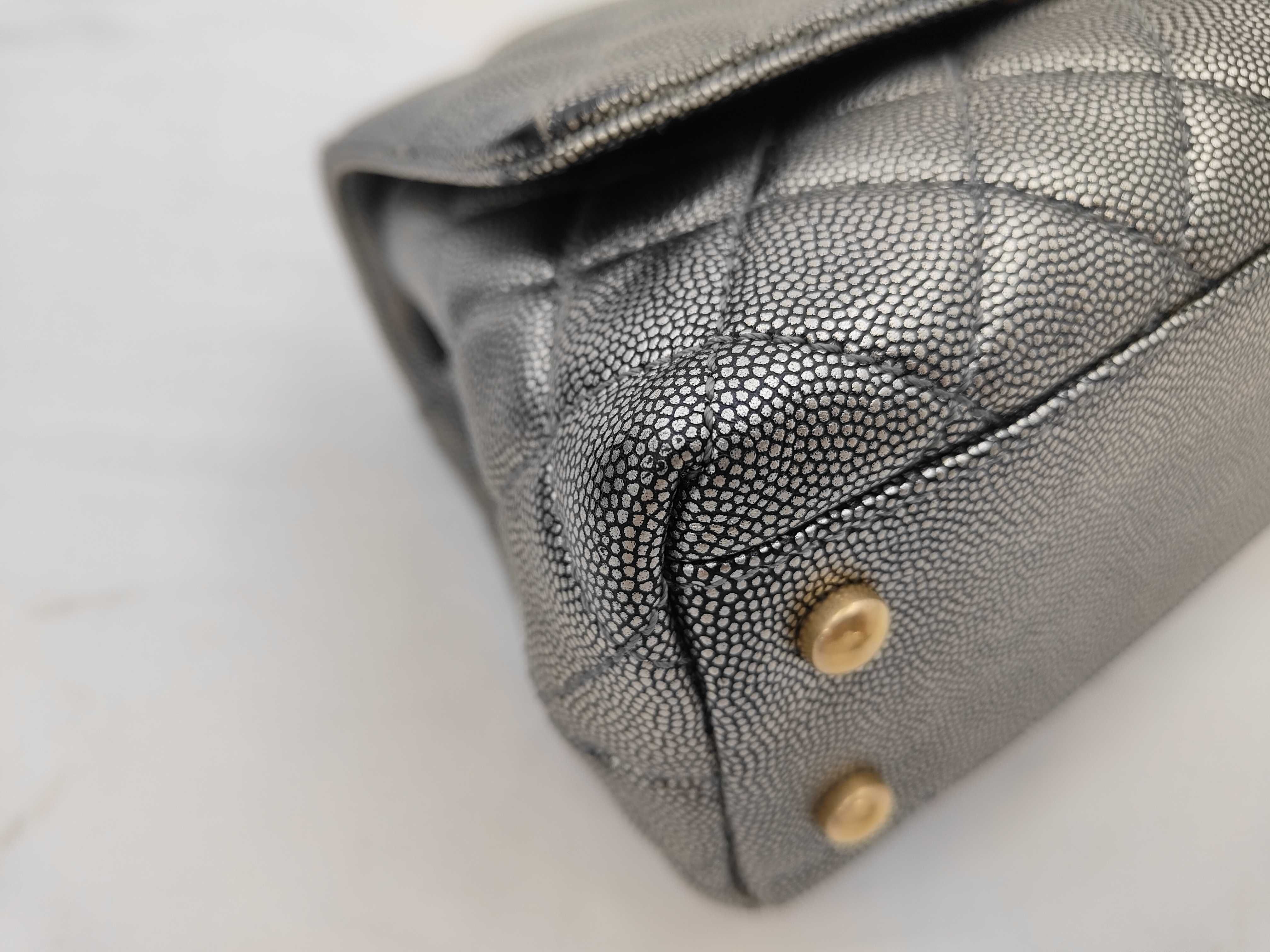 Top Handle Flap Bag / Matelassé / Coco Handle XS Handbag A92990 Silver Vintage Gold Hardware Caviar Skin 28338372 — view 7