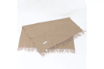 scarf/shawl with tags